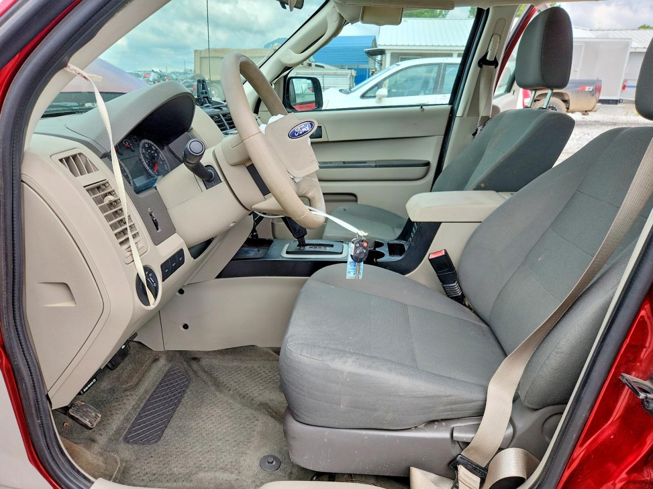 2012 Ford Escape Xls Red vin: 1FMCU0C7XCKA47552