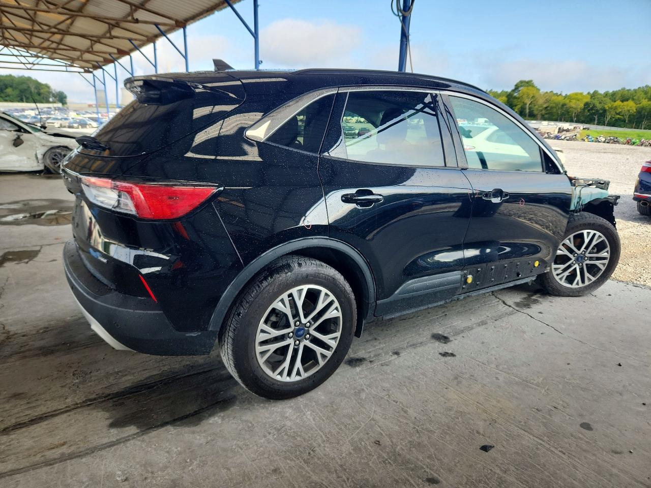 2021 Ford Escape Sel Черный vin: 1FMCU0CZXMUA39670