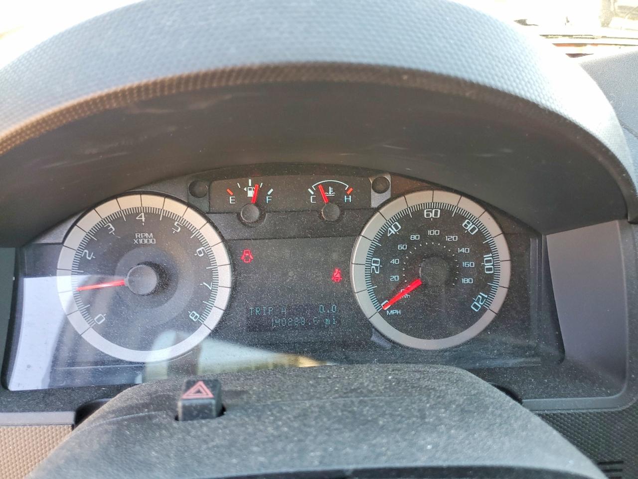 2010 Ford Escape Xlt Silver vin: 1FMCU0D70AKA42758