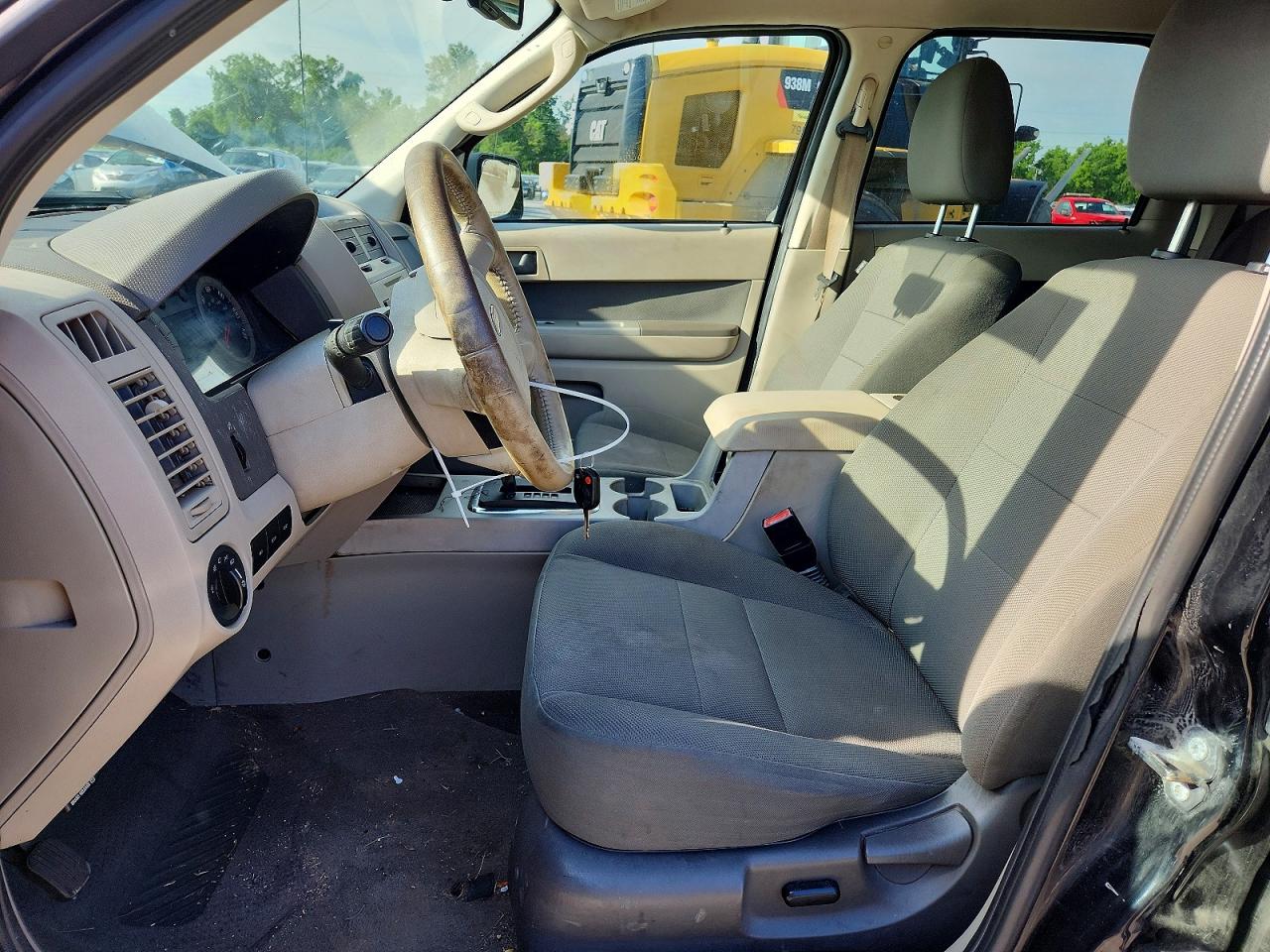 2010 Ford Escape Xlt Black vin: 1FMCU0D70AKA54750