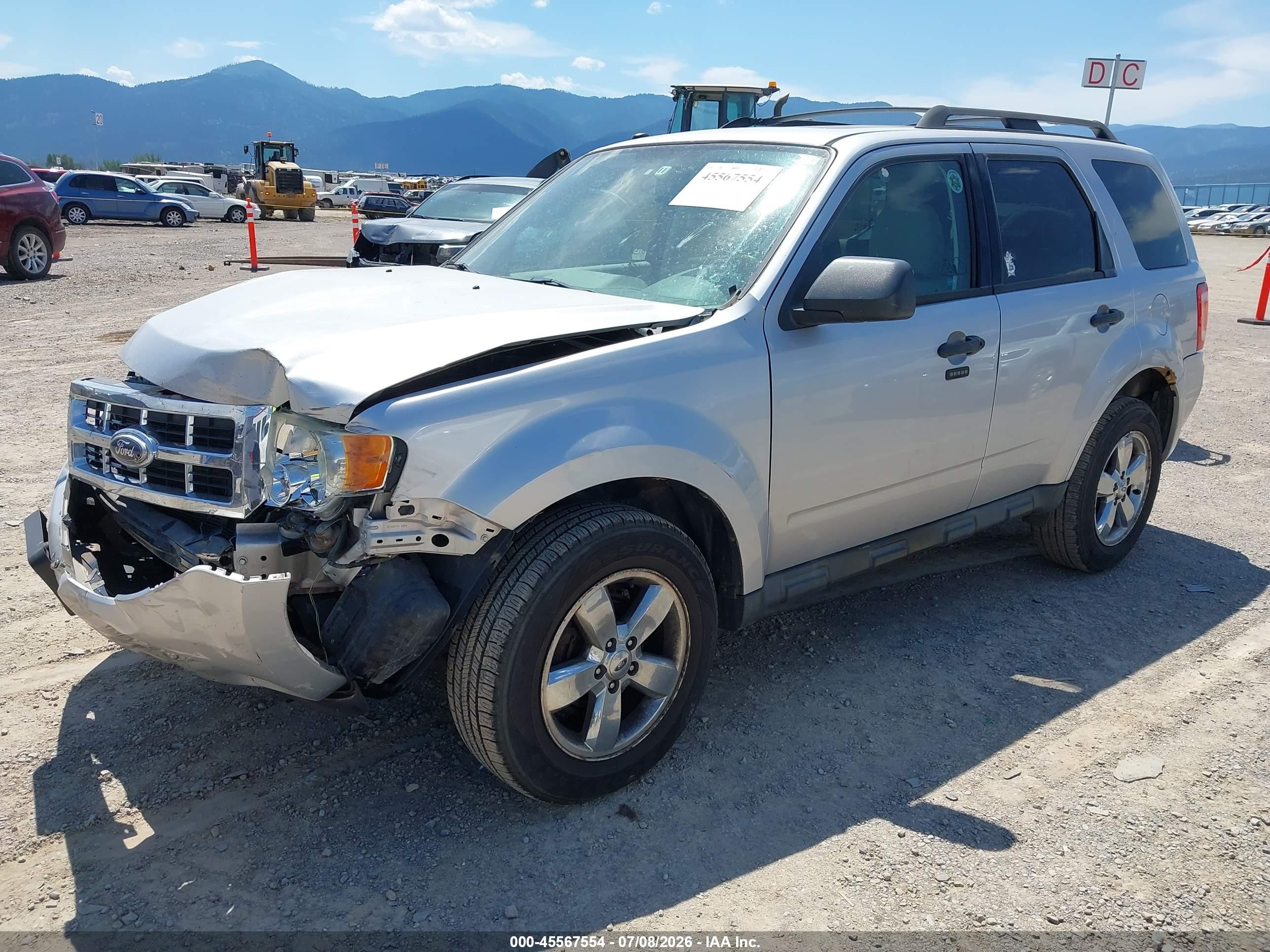 2010 Ford Escape Xlt Silver vin: 1FMCU0D70AKA77428