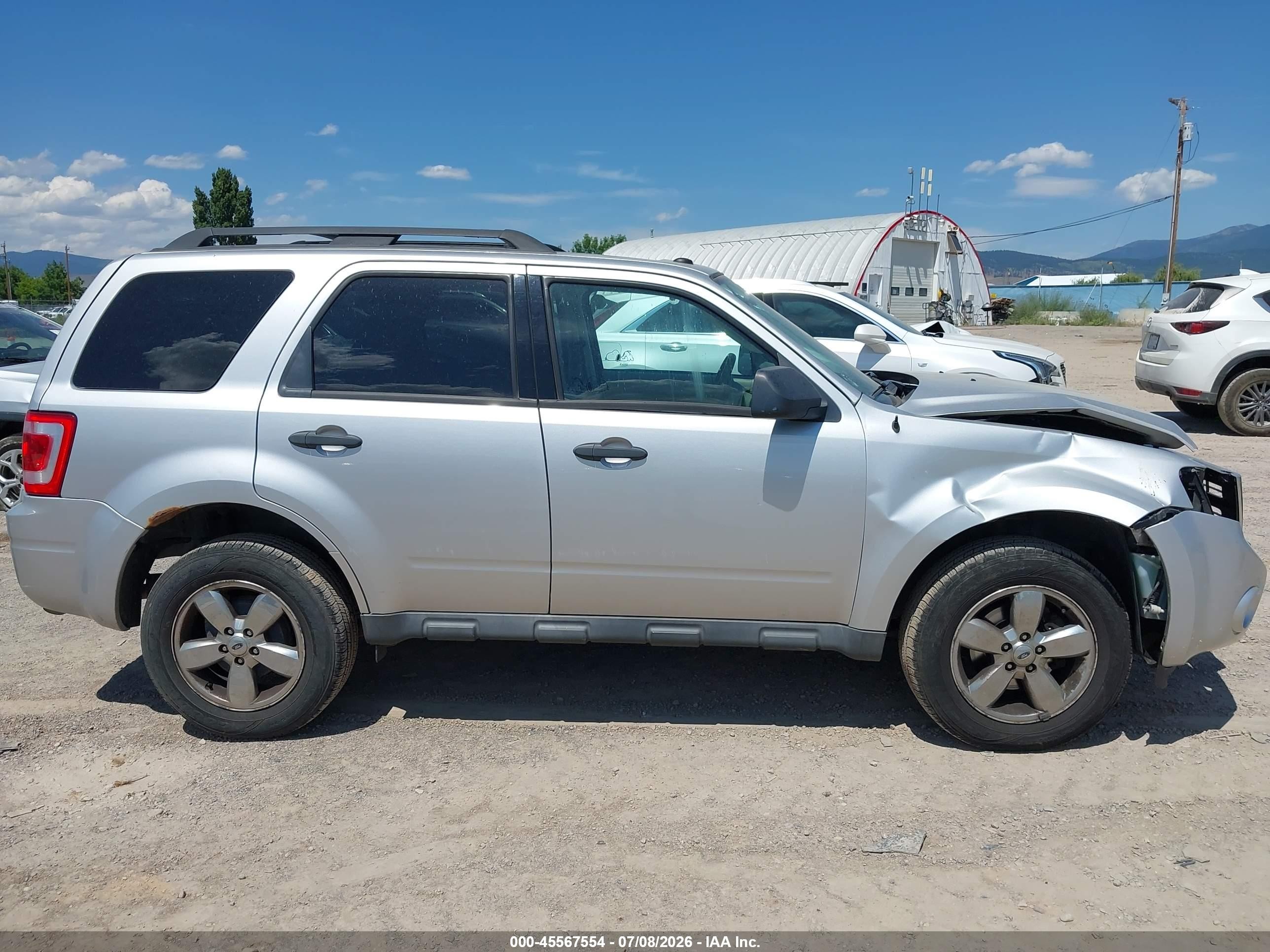 2010 Ford Escape Xlt Silver vin: 1FMCU0D70AKA77428