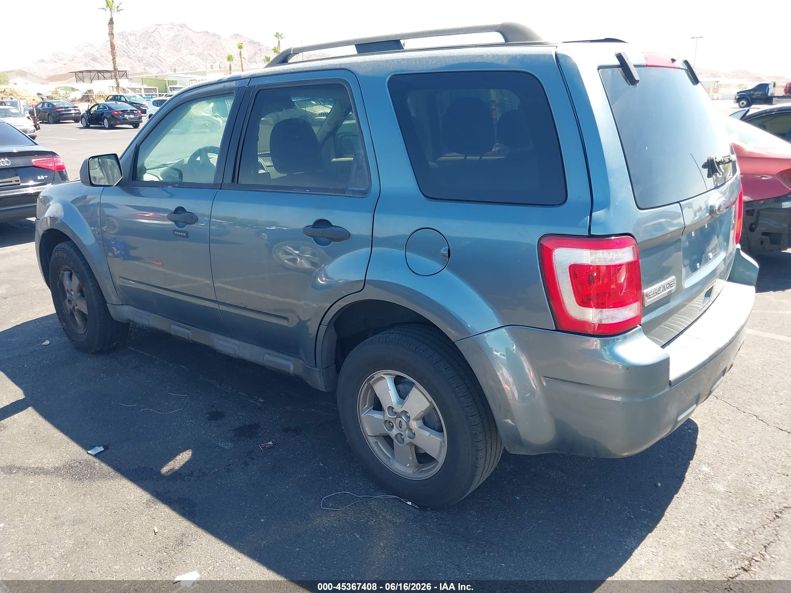 2010 Ford Escape Xlt Green vin: 1FMCU0D70AKA86498