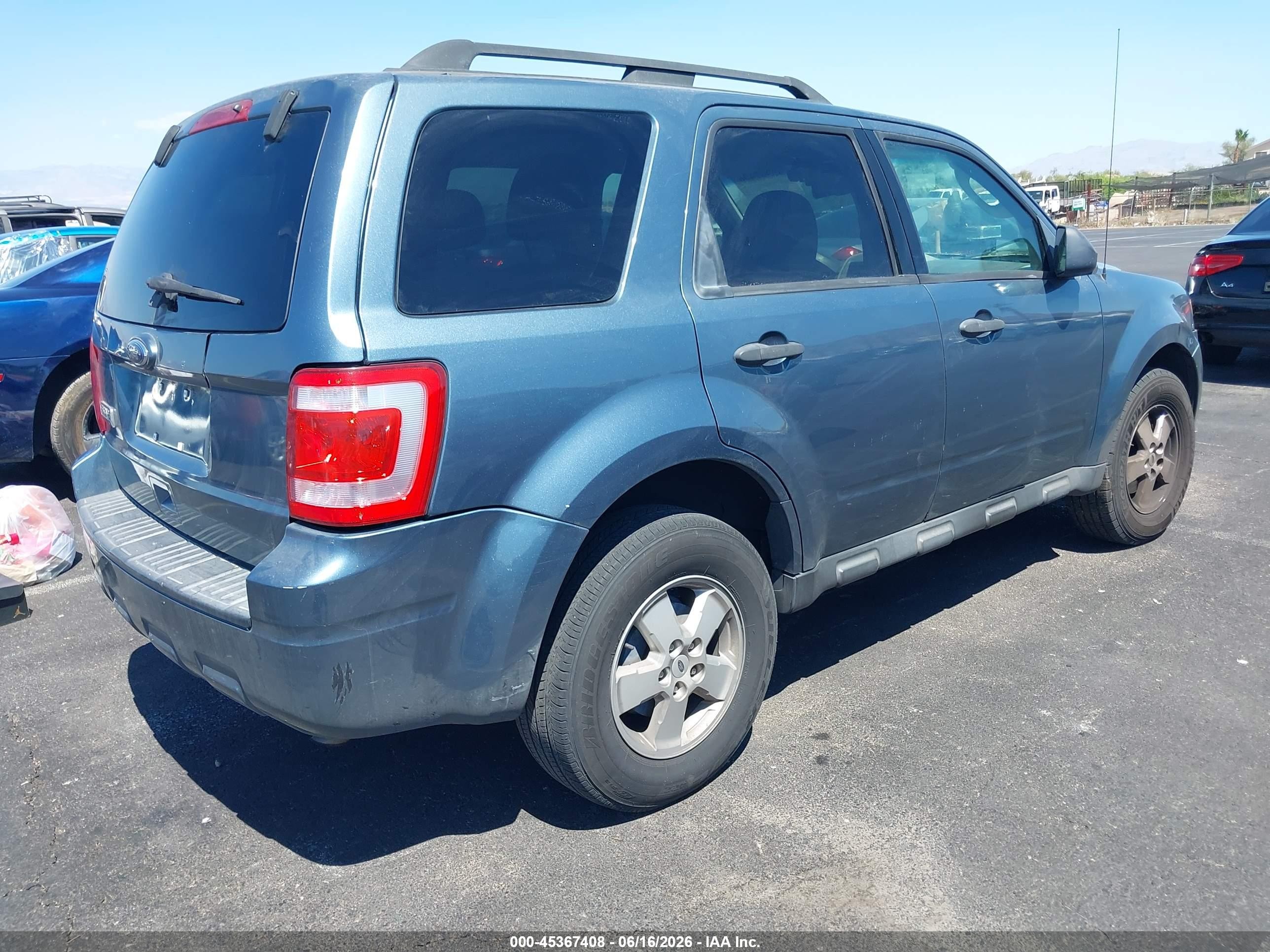 2010 Ford Escape Xlt Green vin: 1FMCU0D70AKA86498