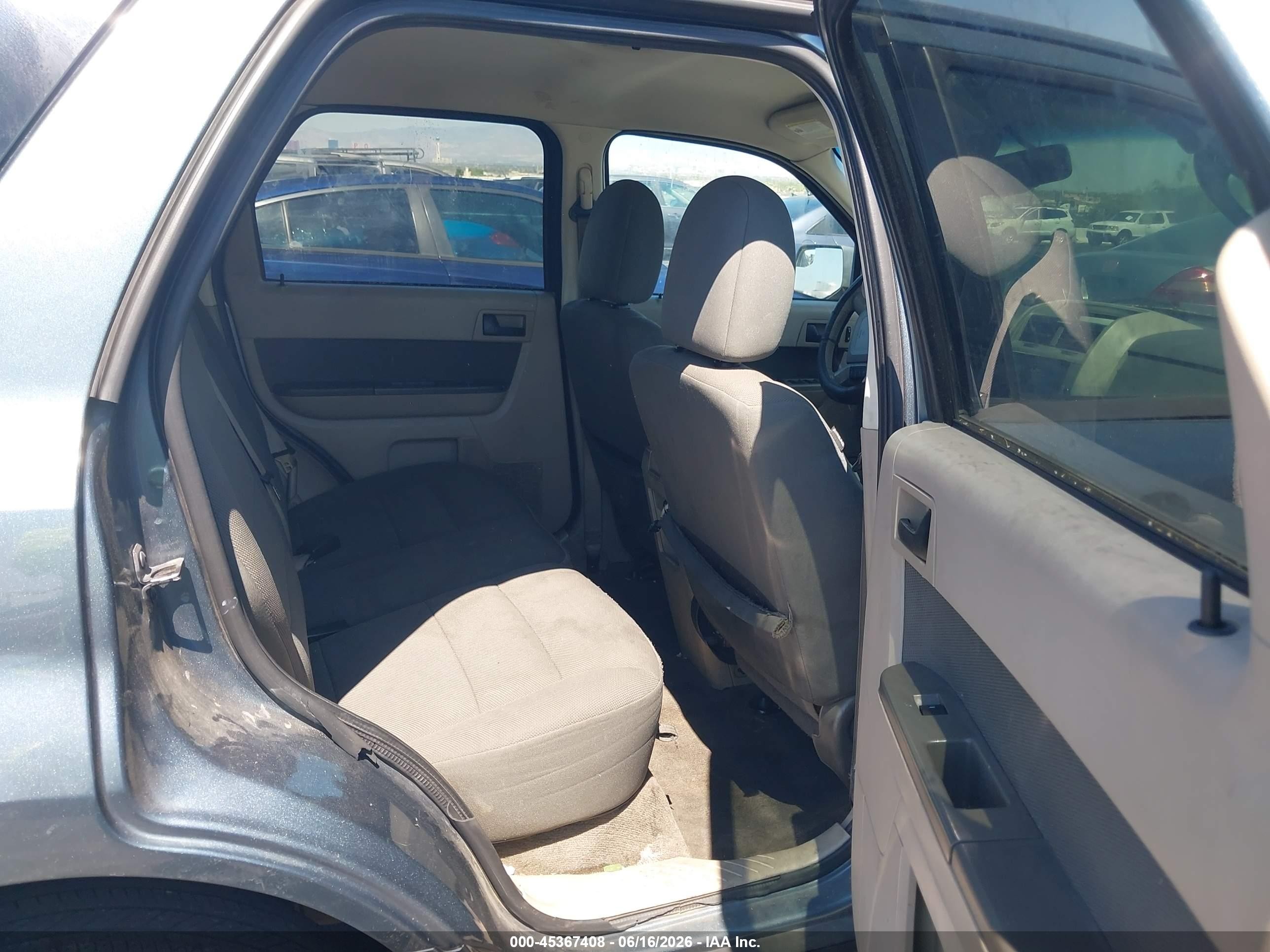 2010 Ford Escape Xlt Green vin: 1FMCU0D70AKA86498