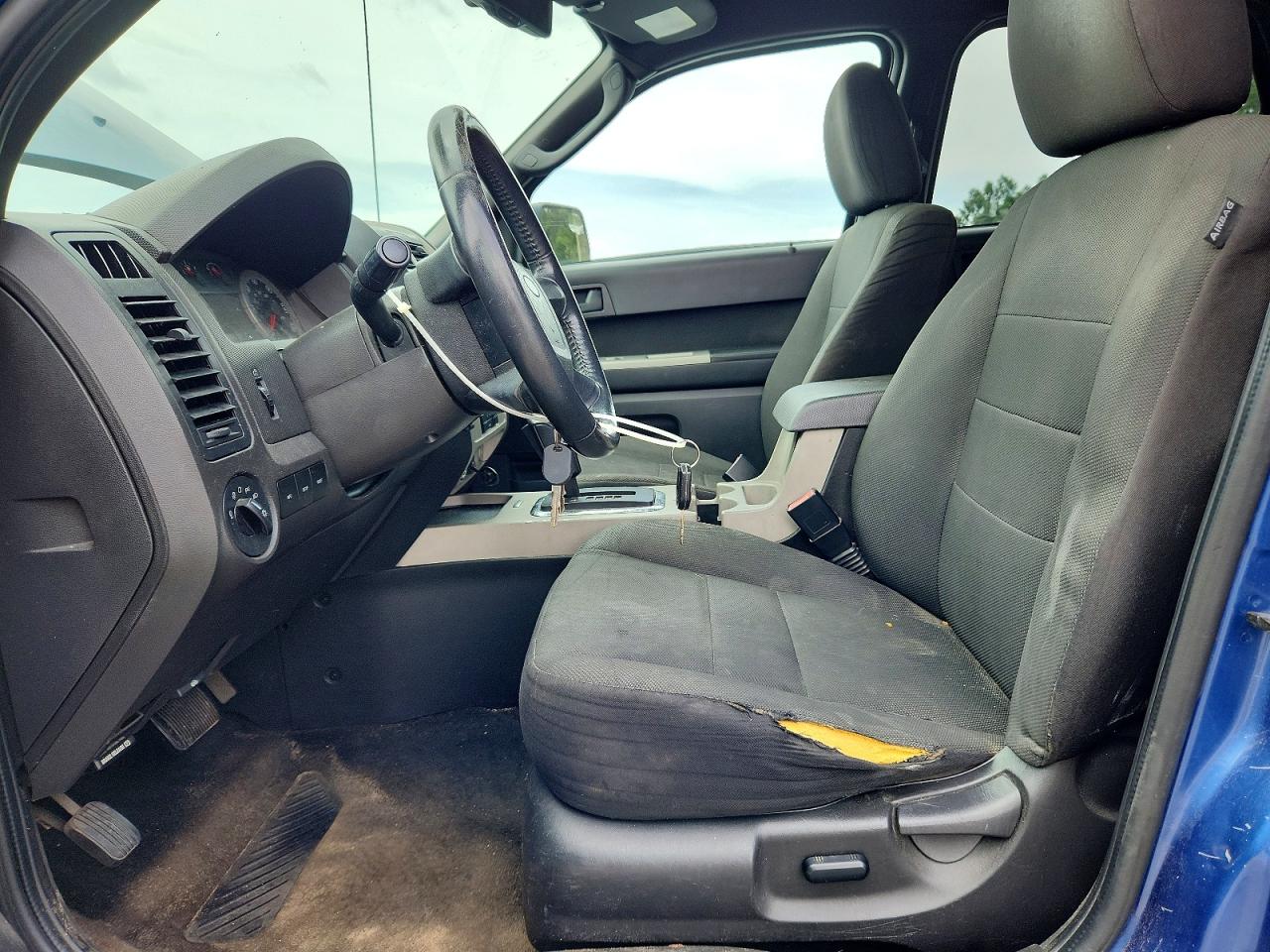 2010 Ford Escape Xlt Blue vin: 1FMCU0D70AKB00920