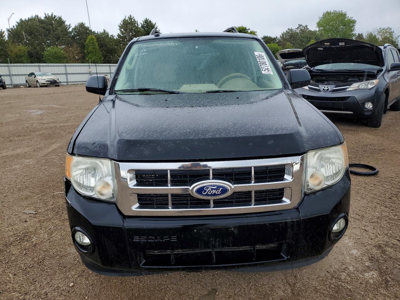 2010 Ford Escape Xlt Black vin: 1FMCU0D70AKC17560