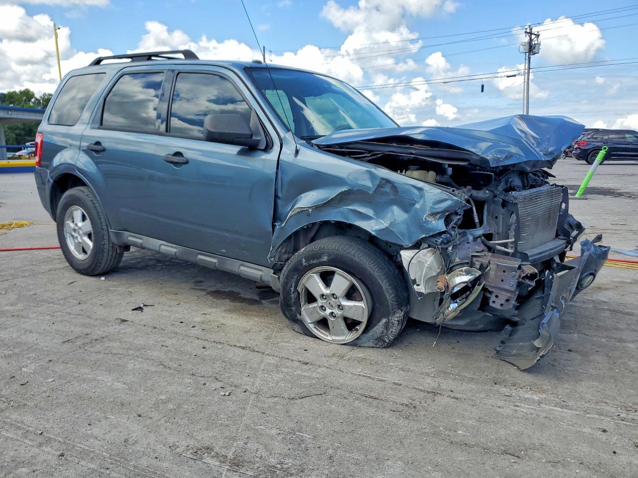 2010 Ford Escape Xlt Blue vin: 1FMCU0D70AKD19585