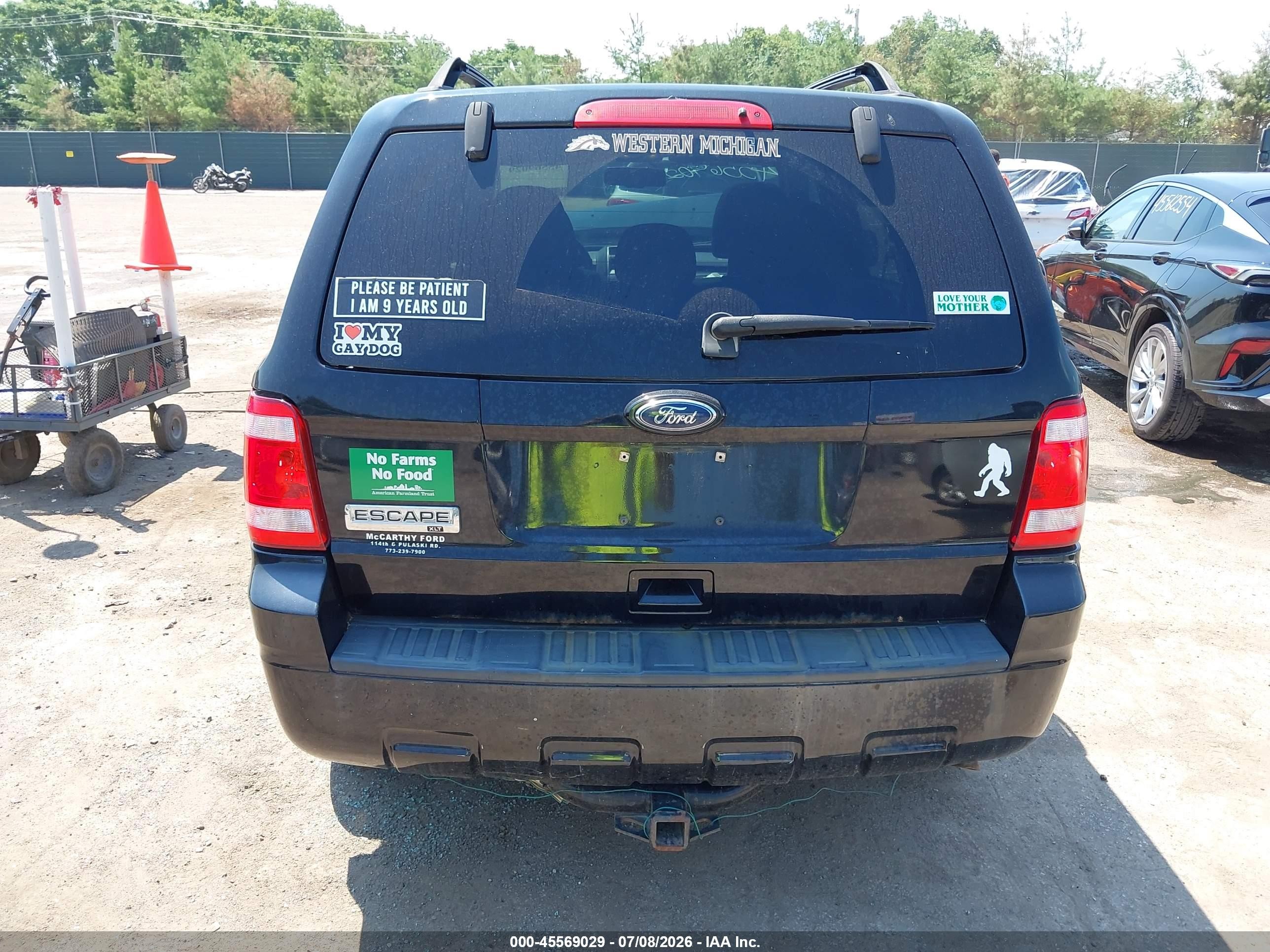2010 Ford Escape Xlt Black vin: 1FMCU0D70AKD43143
