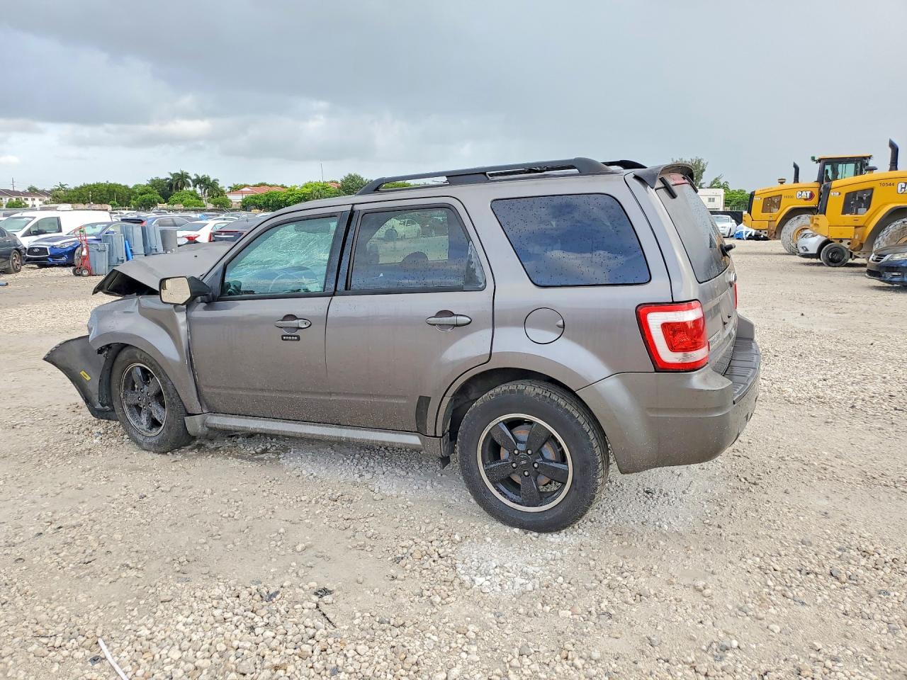 2011 Ford Escape Xlt Gray vin: 1FMCU0D70BKA31759