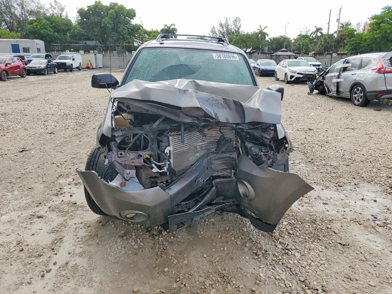 2011 Ford Escape Xlt Gray vin: 1FMCU0D70BKA31759