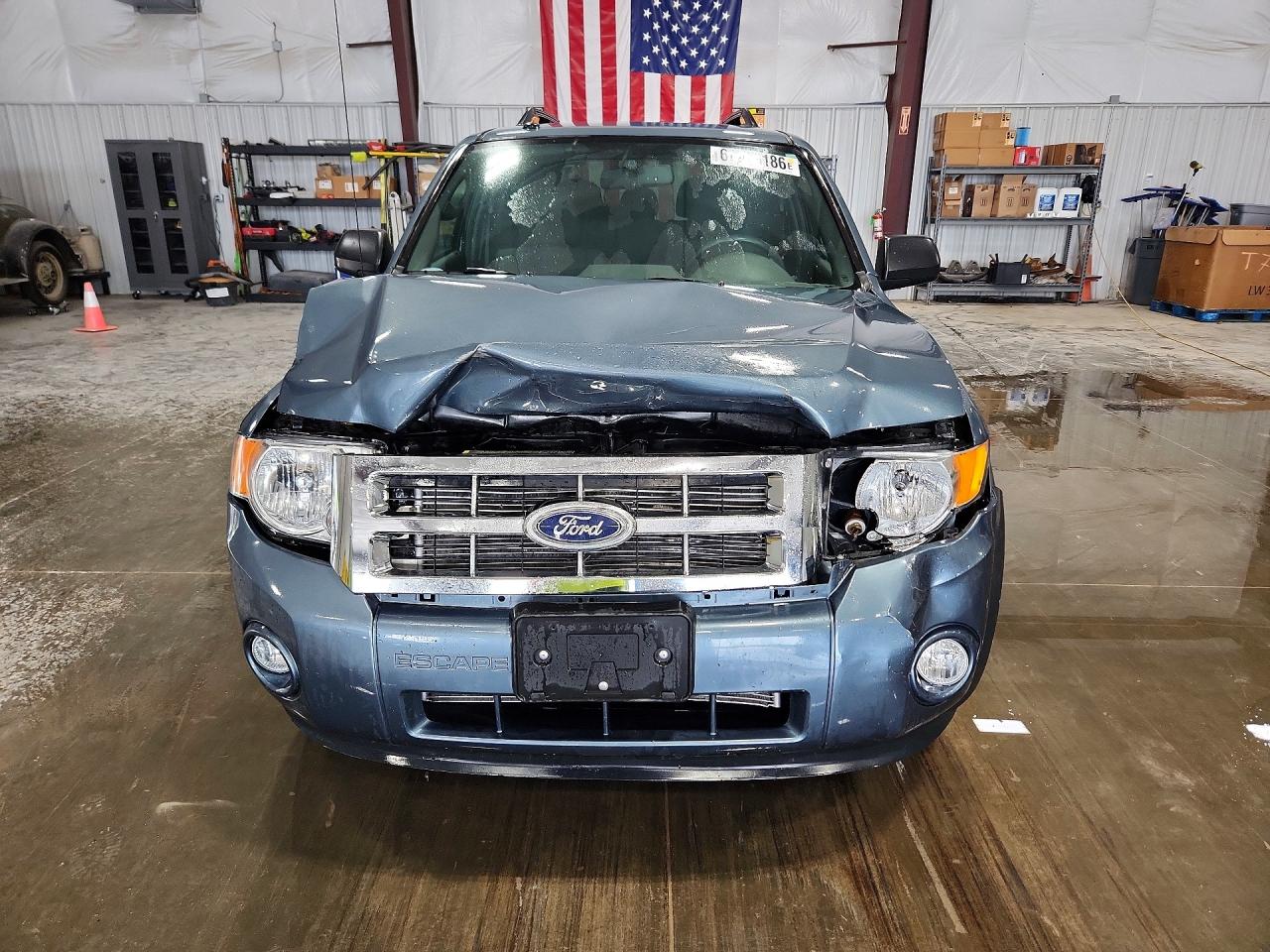 2011 Ford Escape Xlt Gray vin: 1FMCU0D70BKA98152