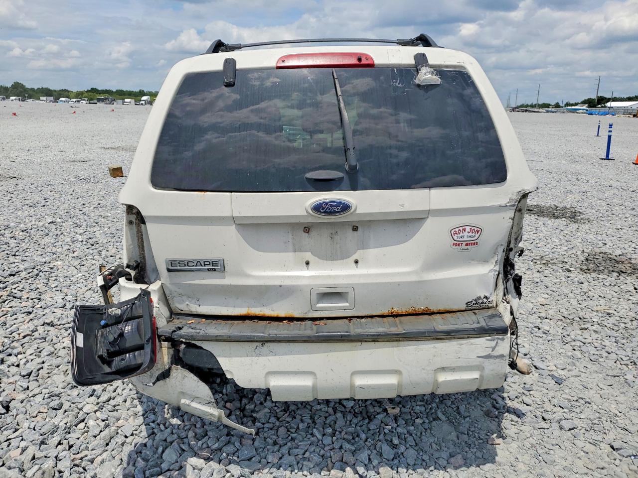 2011 Ford Escape Xlt Белый vin: 1FMCU0D70BKB95917