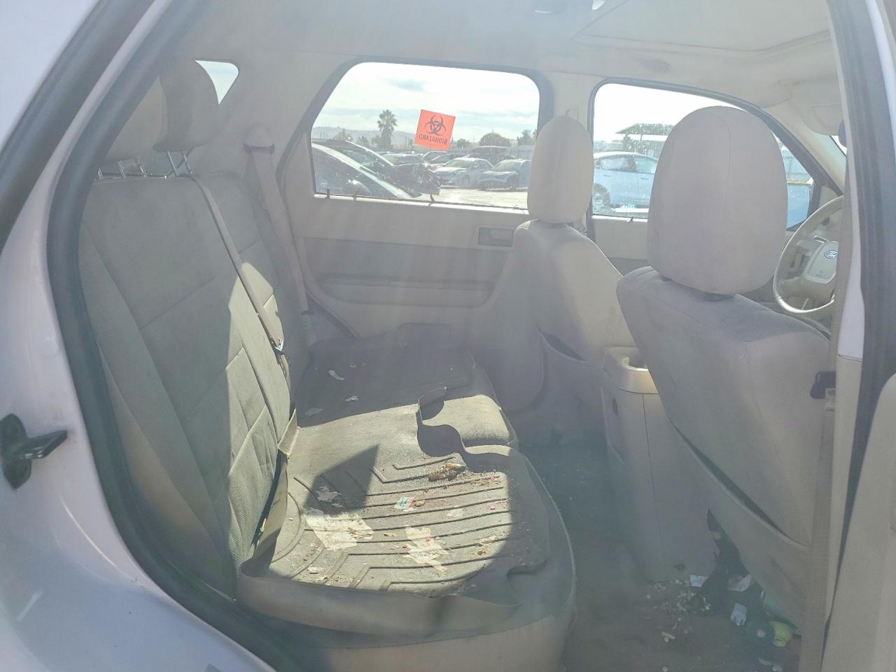 2011 Ford Escape Xlt White vin: 1FMCU0D70BKC25921