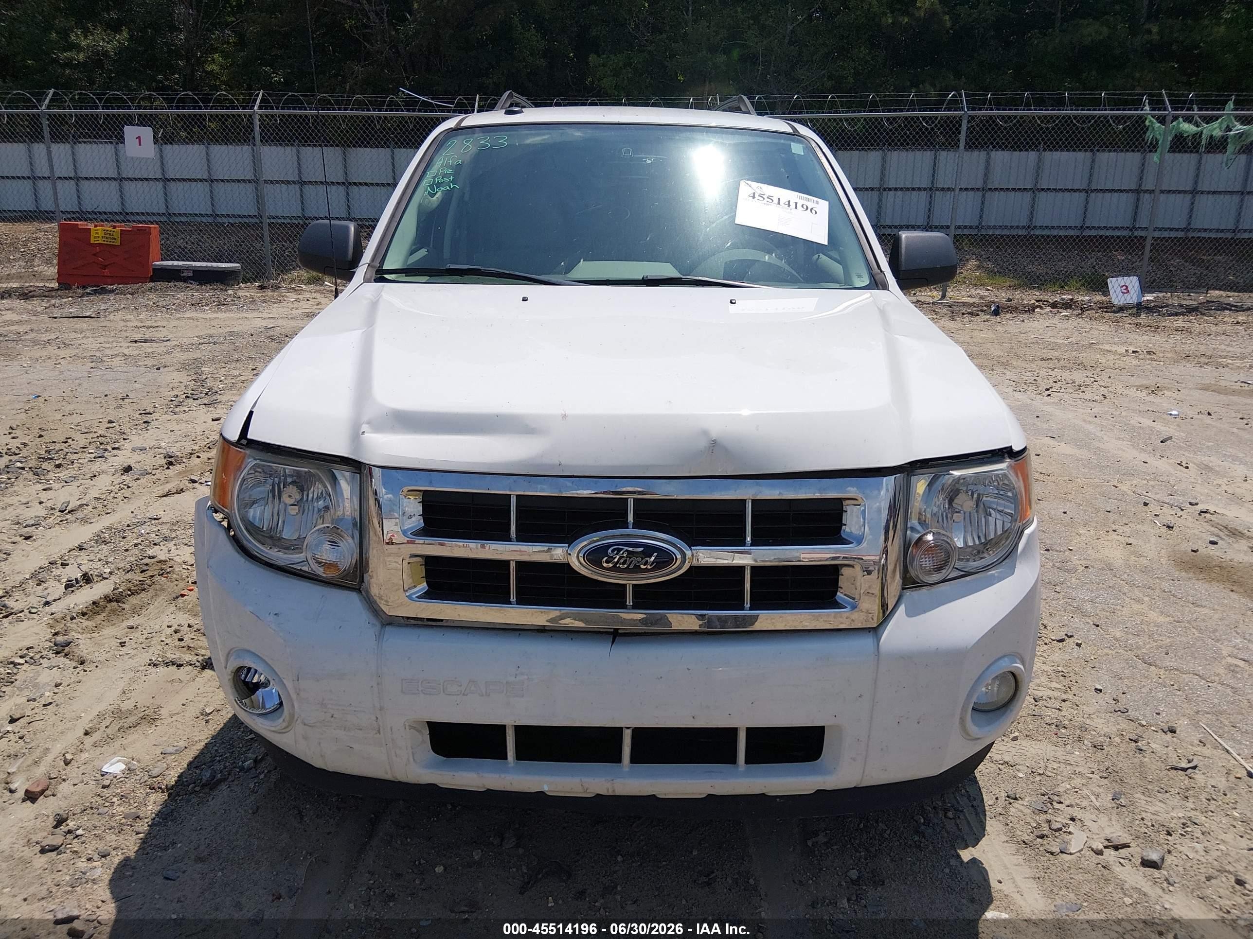 2012 Ford Escape Xlt White vin: 1FMCU0D70CKC20526