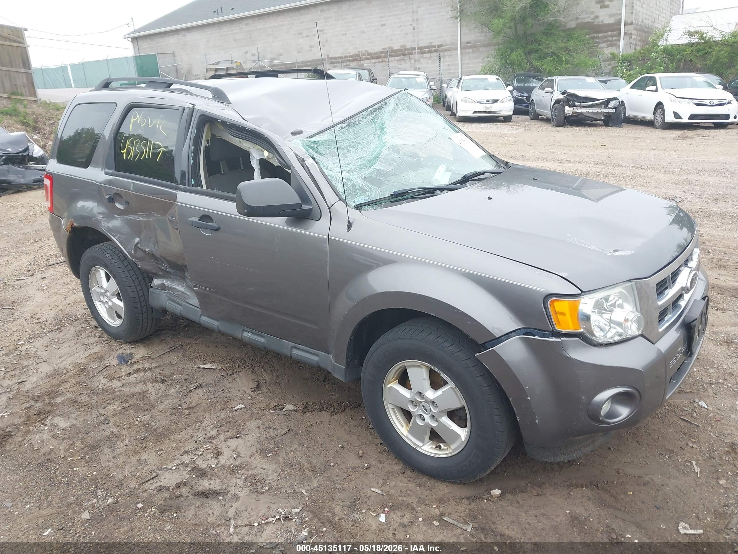 2010 Ford Escape Xlt Серый vin: 1FMCU0D71AKB28841