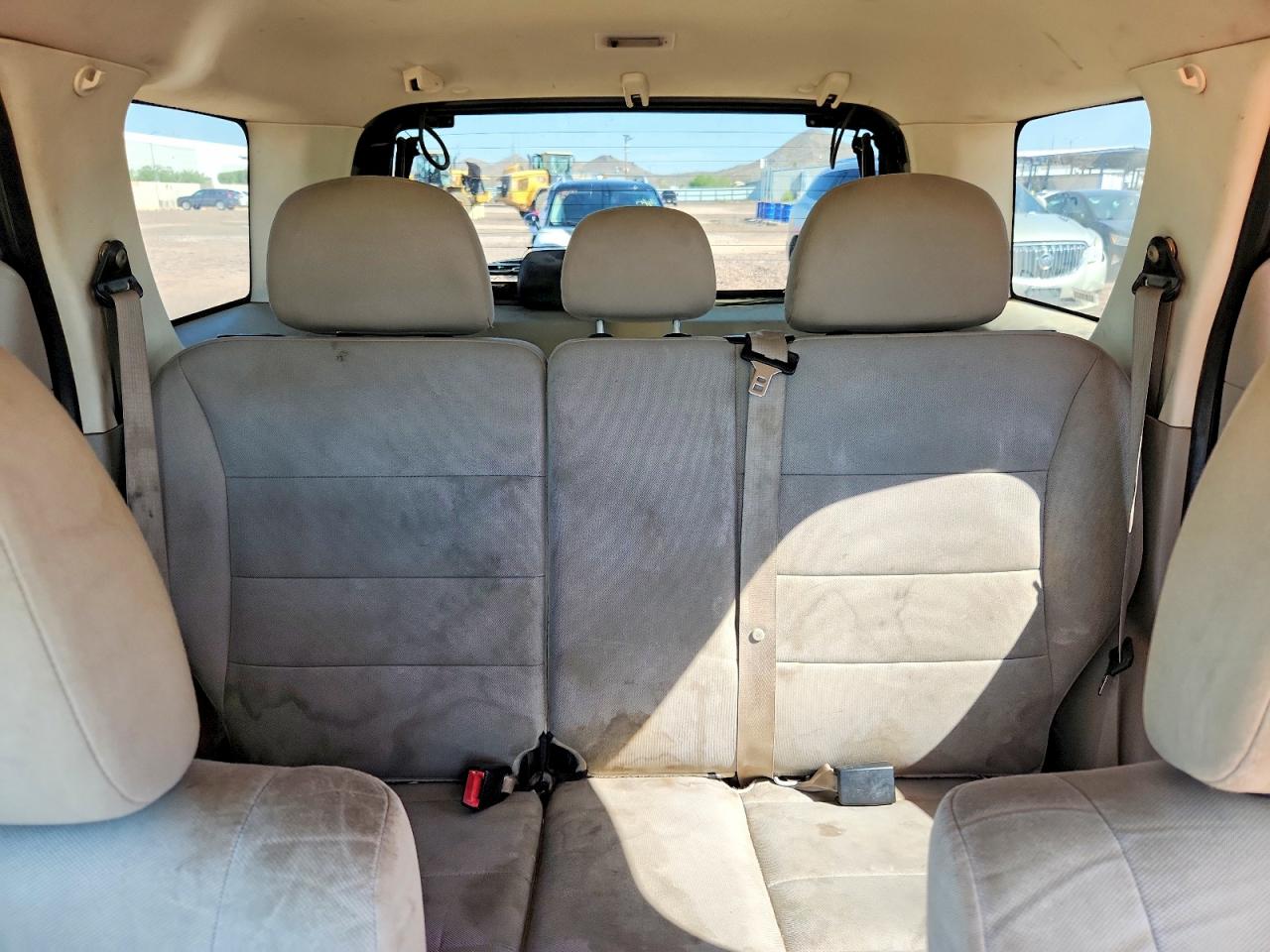 2010 Ford Escape Xlt Silver vin: 1FMCU0D71AKD21328