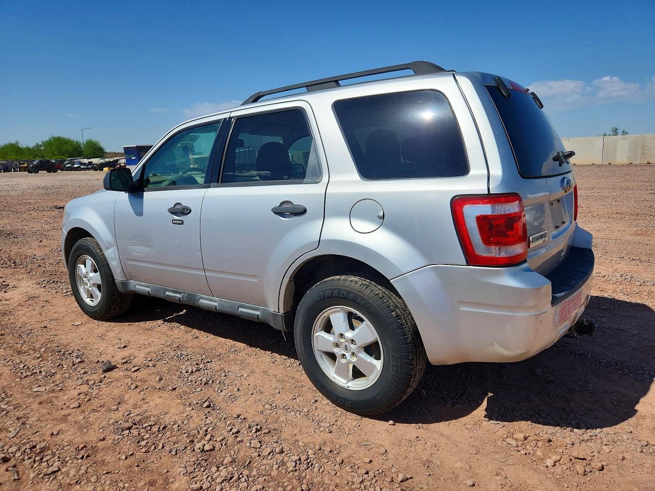 2010 Ford Escape Xlt Silver vin: 1FMCU0D71AKD21328