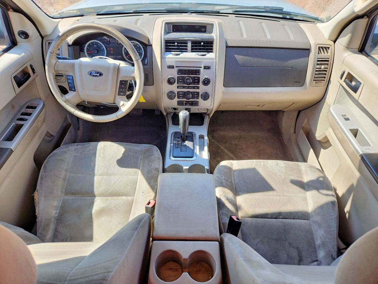 2010 Ford Escape Xlt Silver vin: 1FMCU0D71AKD21328