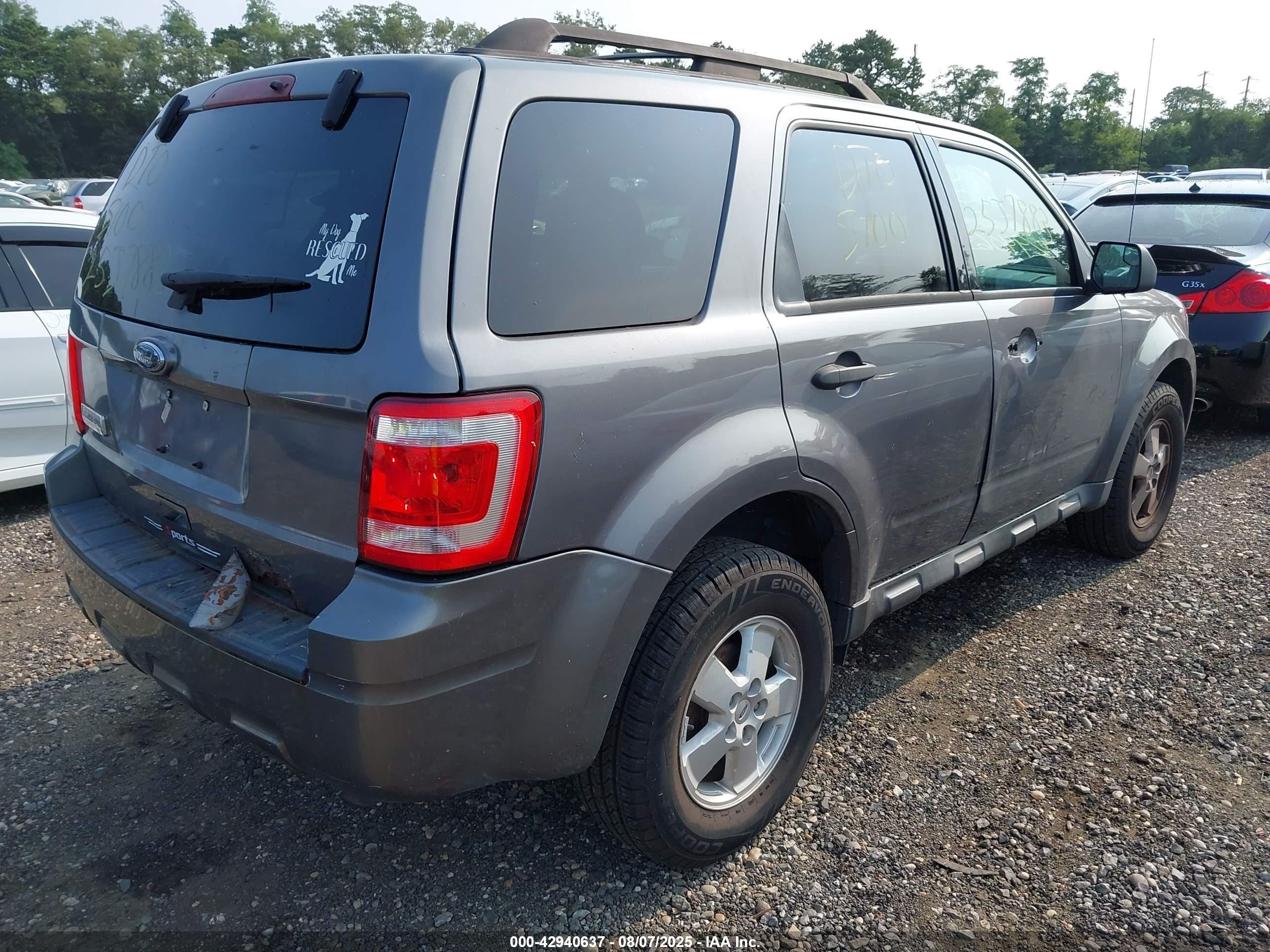 2011 Ford Escape Xlt Gray vin: 1FMCU0D71BKA03047