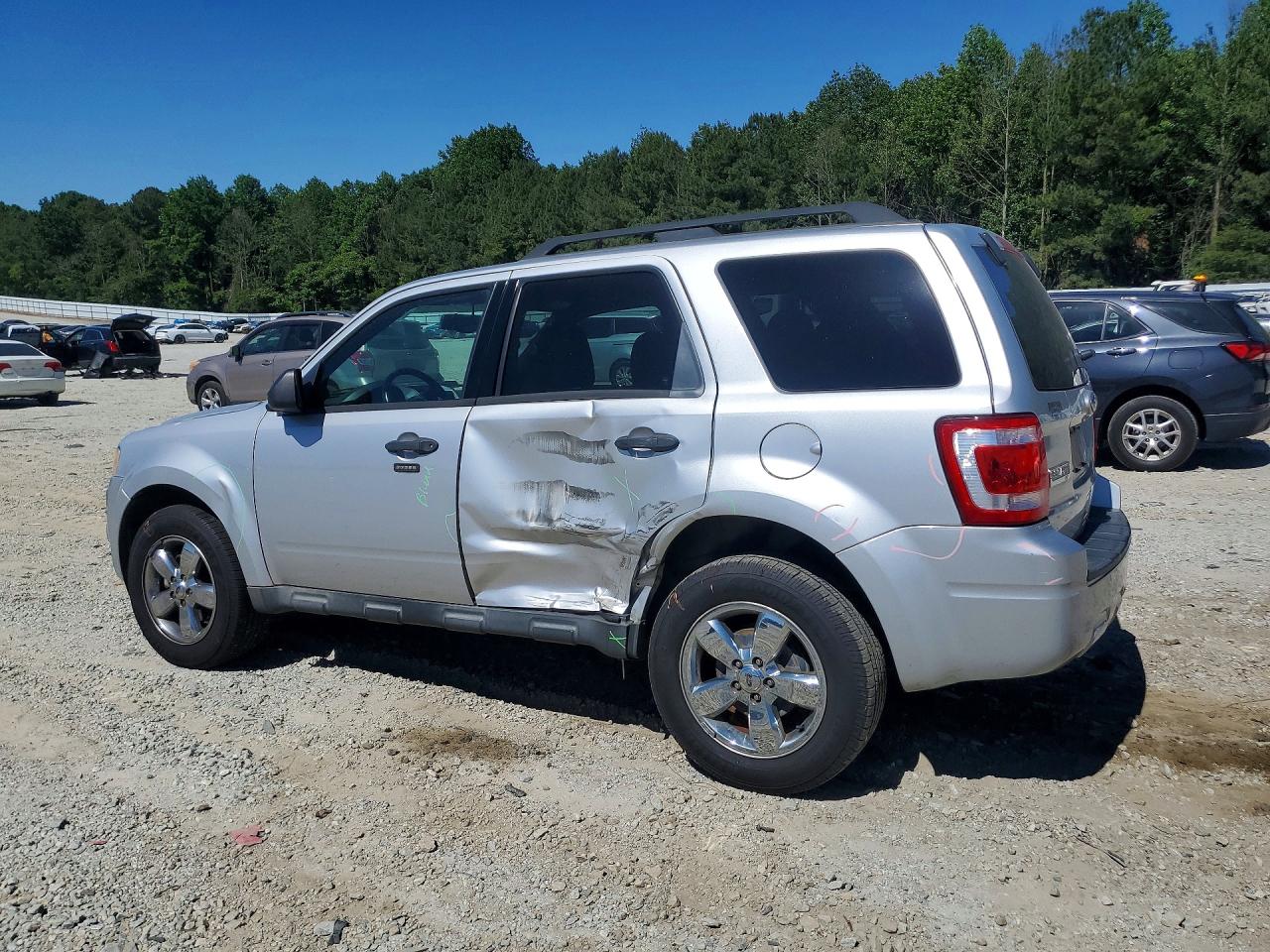 2011 Ford Escape Xlt Silver vin: 1FMCU0D71BKA43192