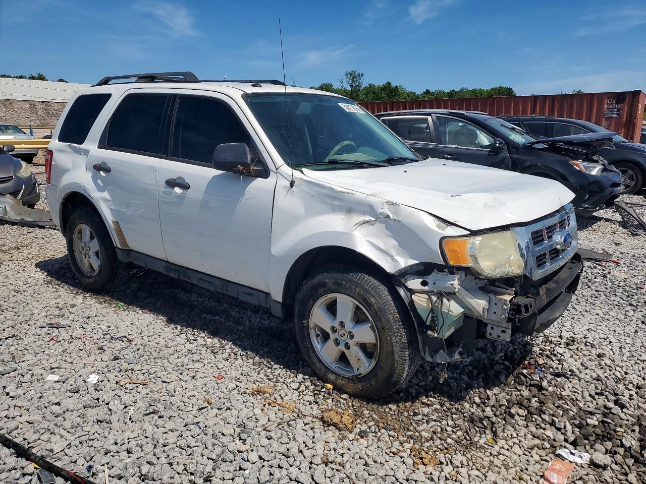 2011 Ford Escape Xlt Белый vin: 1FMCU0D71BKC13020