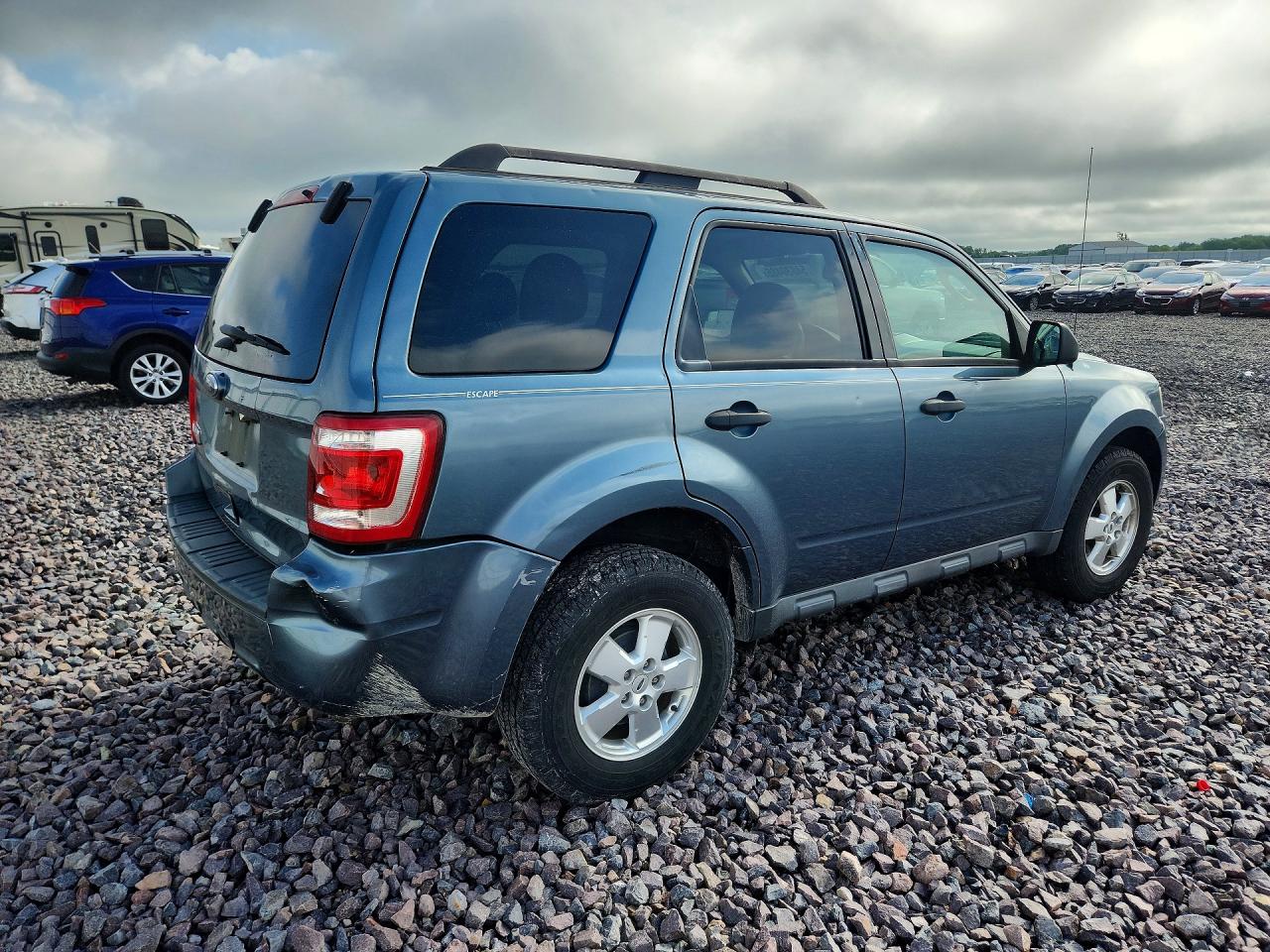 2011 Ford Escape Xlt Blue vin: 1FMCU0D71BKC25832