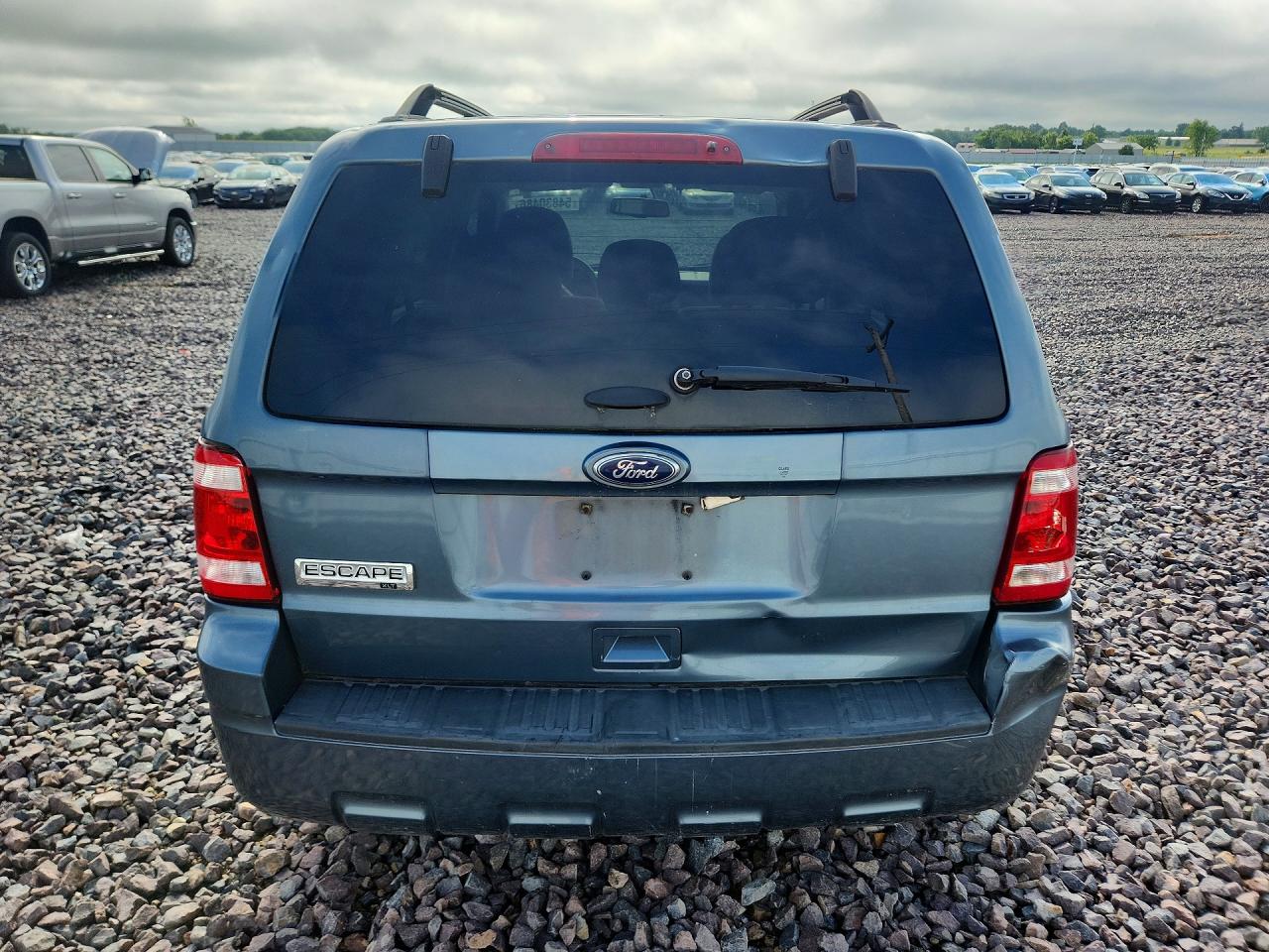 2011 Ford Escape Xlt Blue vin: 1FMCU0D71BKC25832