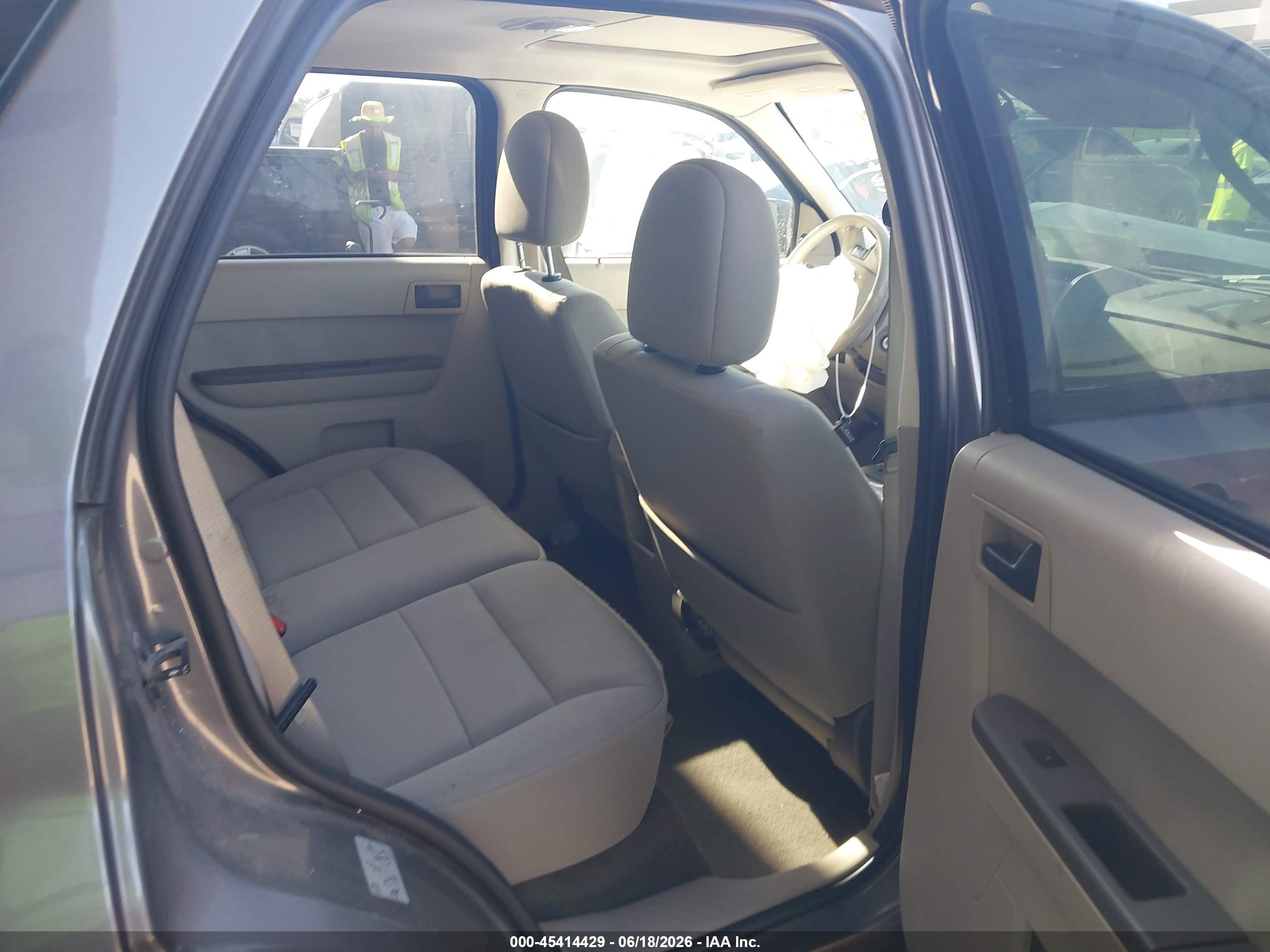 2012 Ford Escape Xlt Gray vin: 1FMCU0D71CKA57417