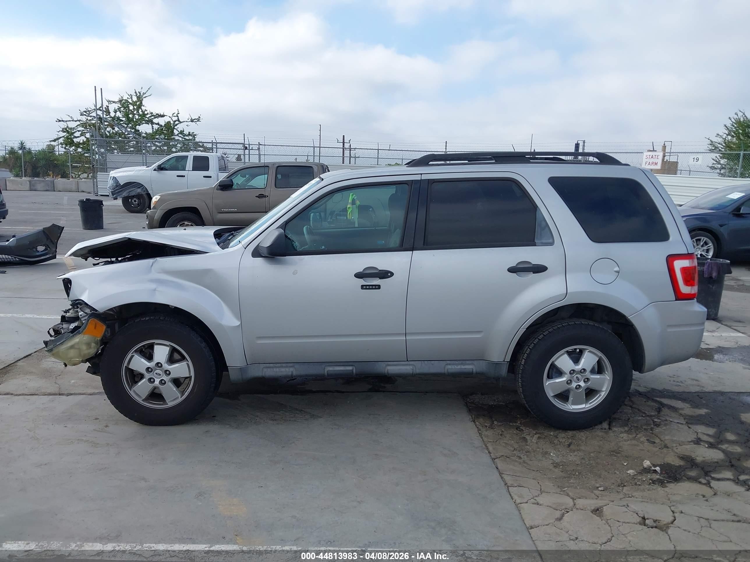 2012 Ford Escape Xlt Gray vin: 1FMCU0D71CKA76534