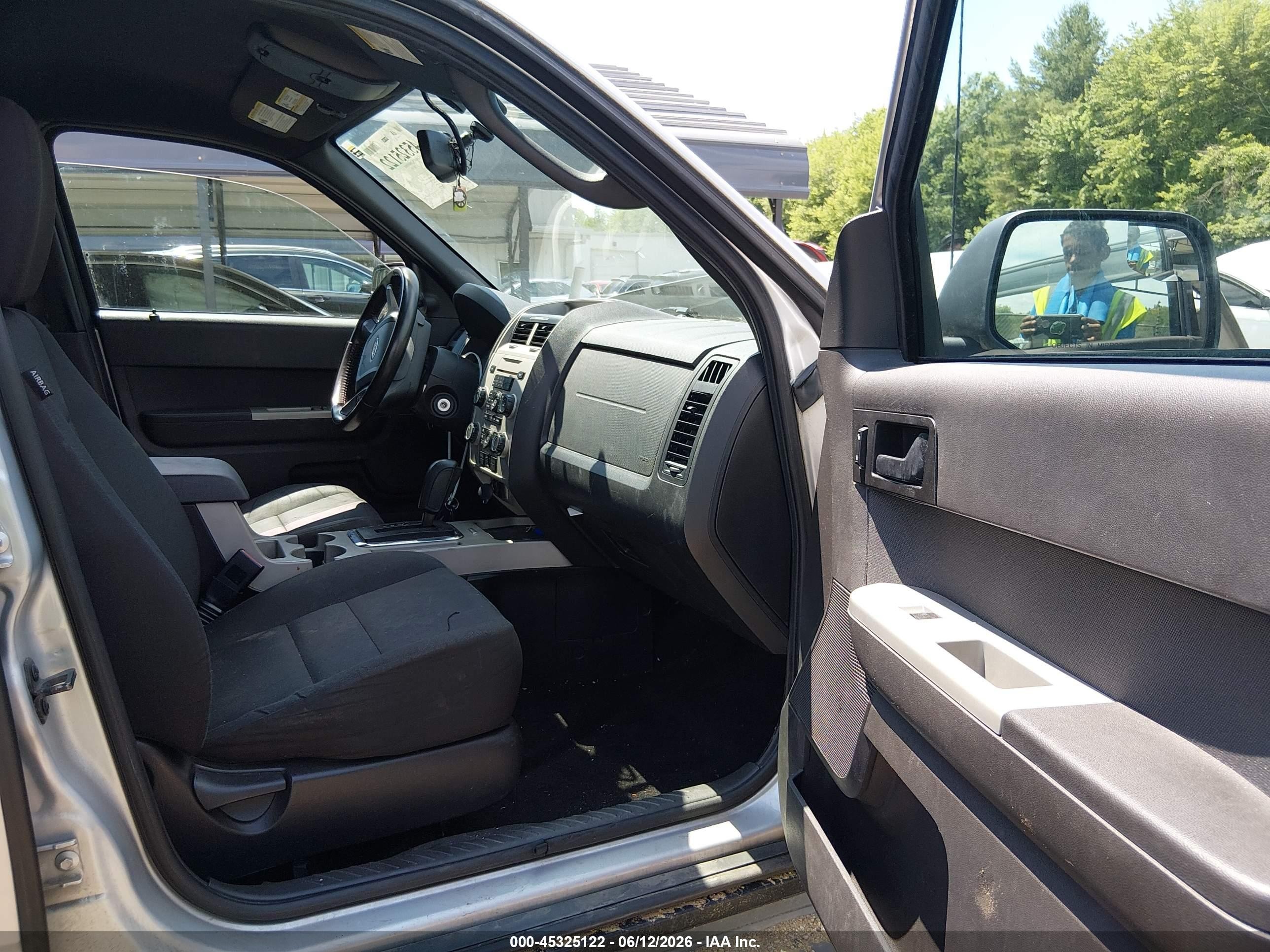 2012 Ford Escape Xlt Gray vin: 1FMCU0D71CKB05501