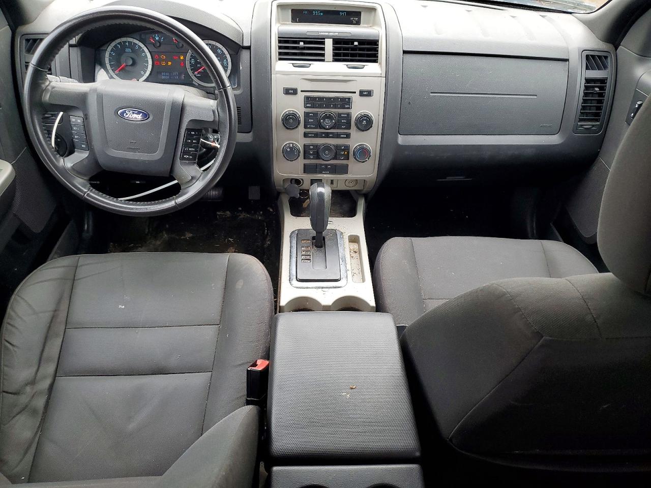 2012 Ford Escape Xlt Серебряный vin: 1FMCU0D71CKC01984