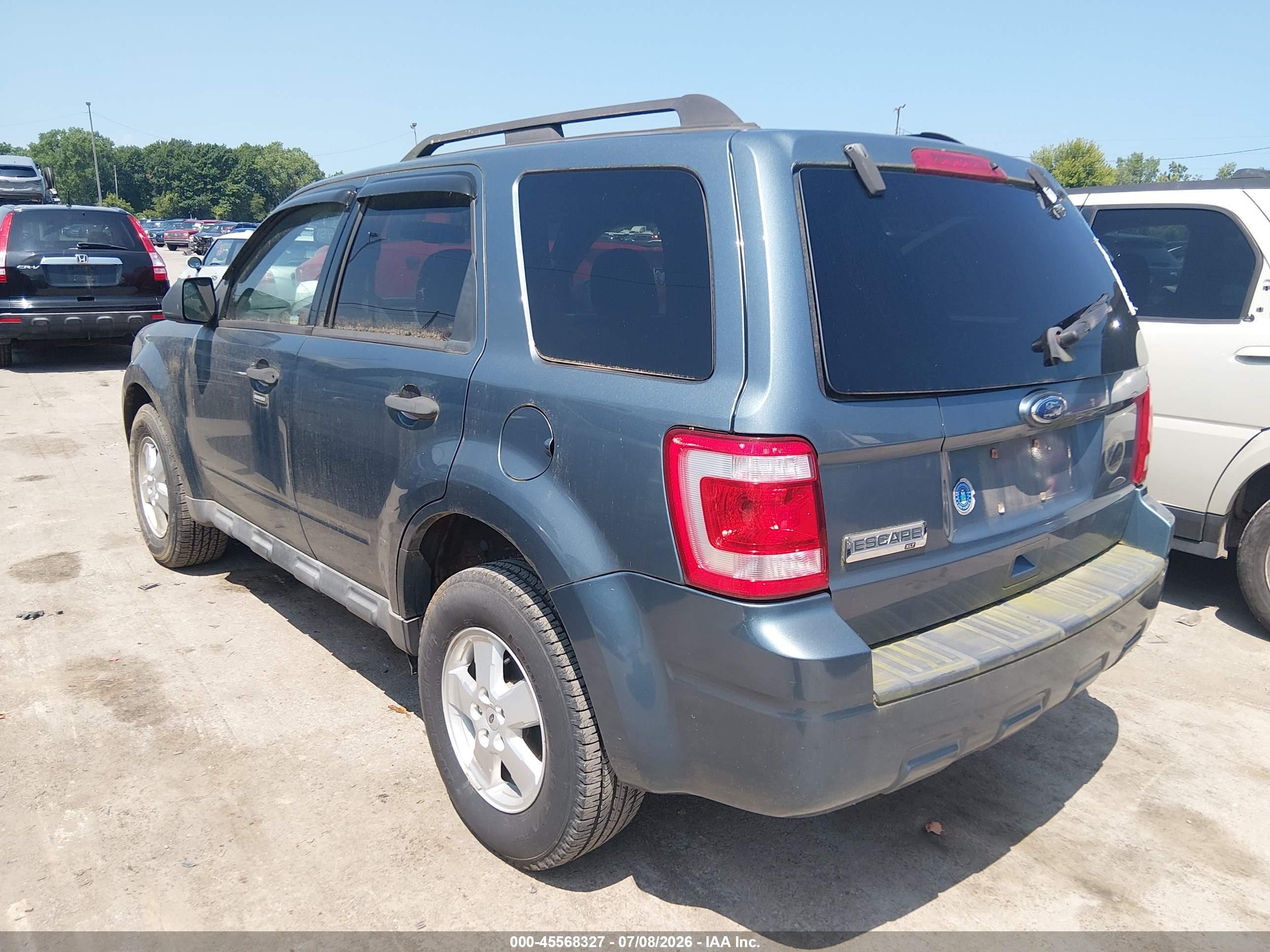 2010 Ford Escape Xlt Blue vin: 1FMCU0D72AKA09647