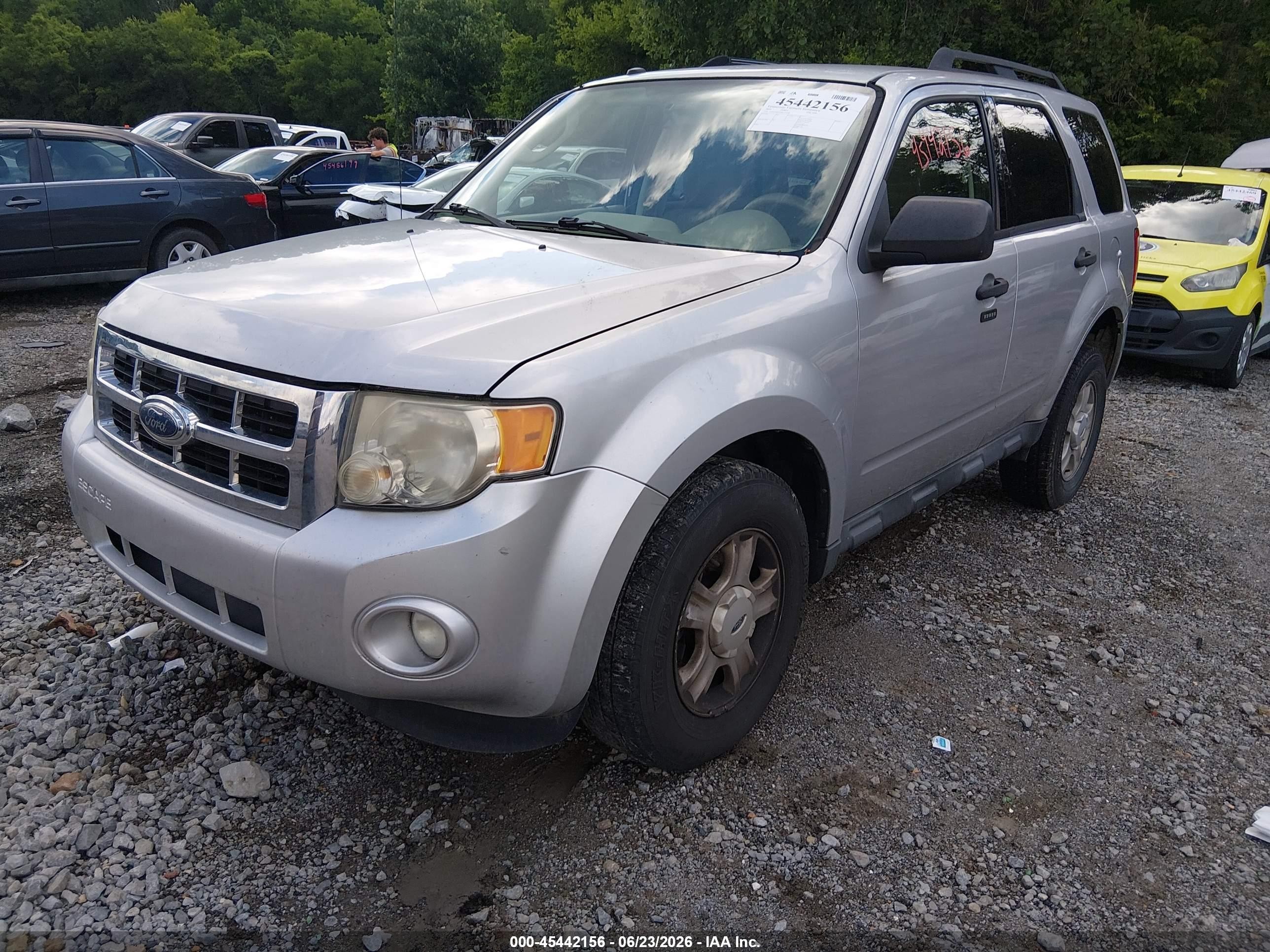 2010 Ford Escape Xlt Серый vin: 1FMCU0D72AKA30188