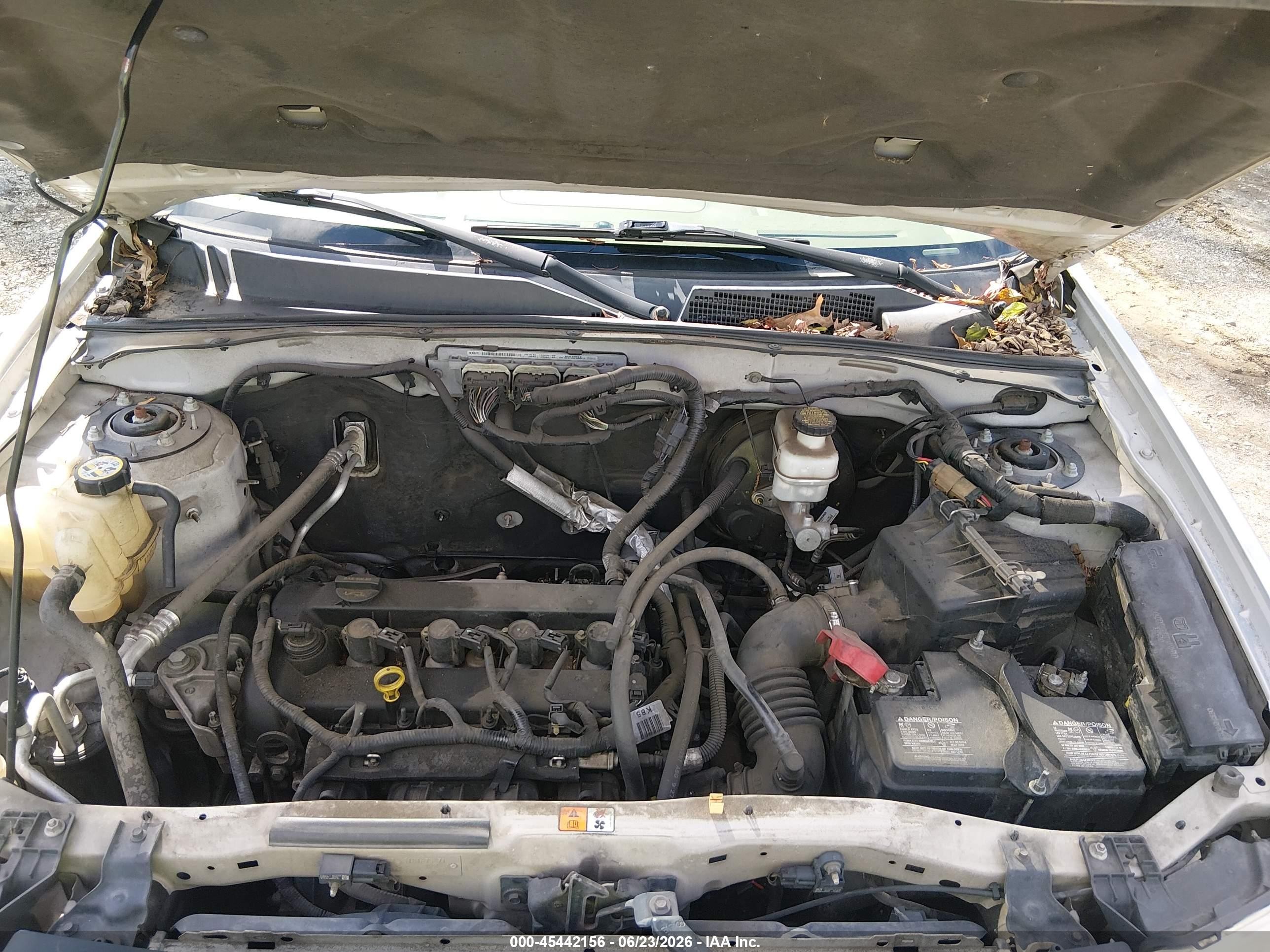 2010 Ford Escape Xlt Серый vin: 1FMCU0D72AKA30188