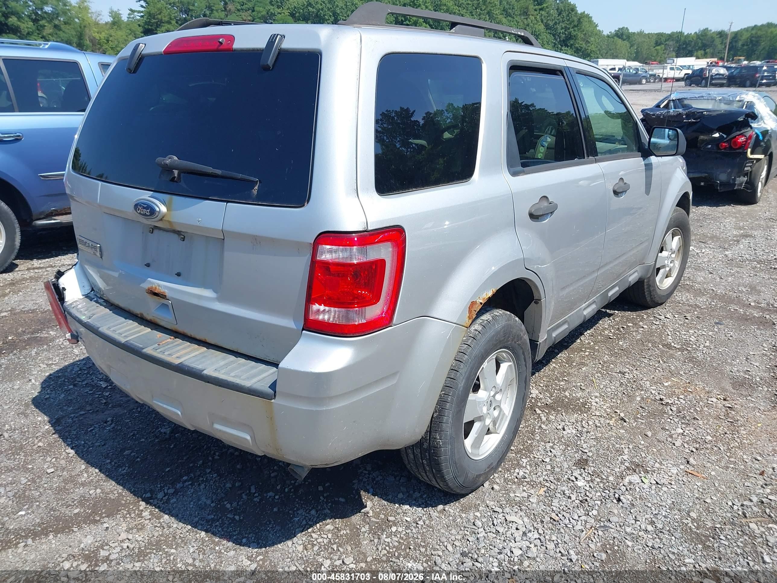 2010 Ford Escape Xlt Gray vin: 1FMCU0D72AKA93484