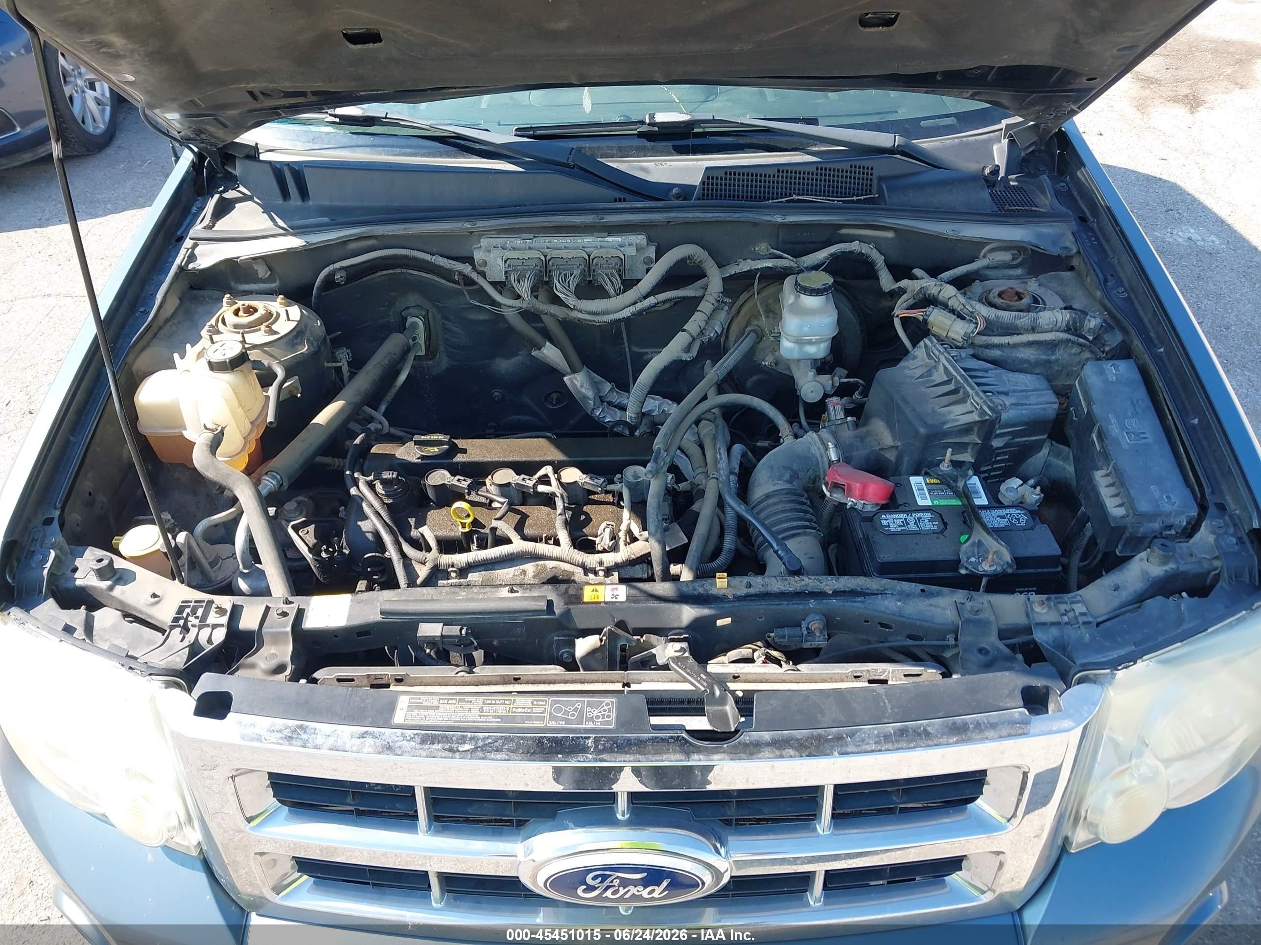 2010 Ford Escape Xlt Blue vin: 1FMCU0D72AKC41214