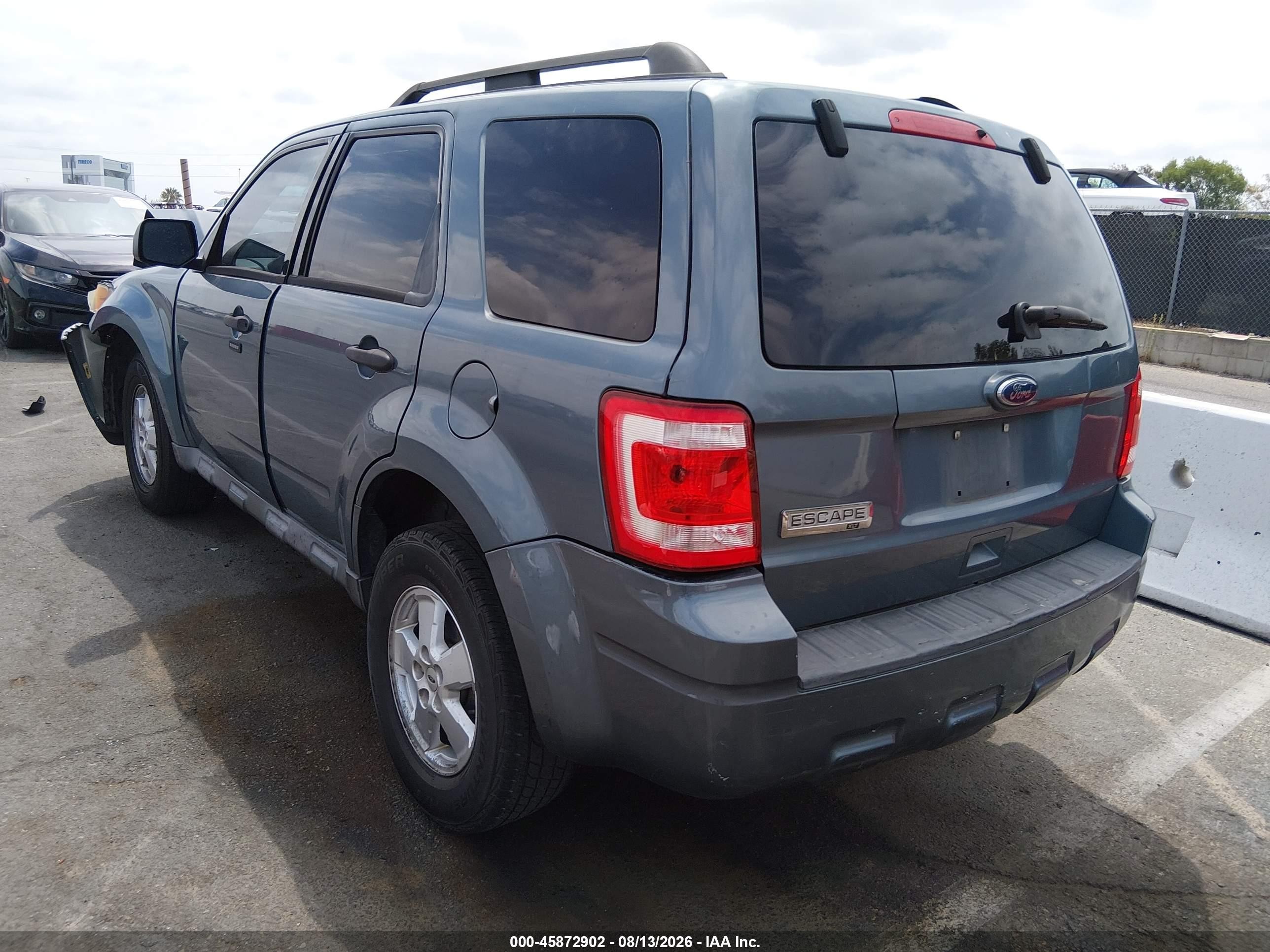 2010 Ford Escape Xlt Blue vin: 1FMCU0D72AKC61902