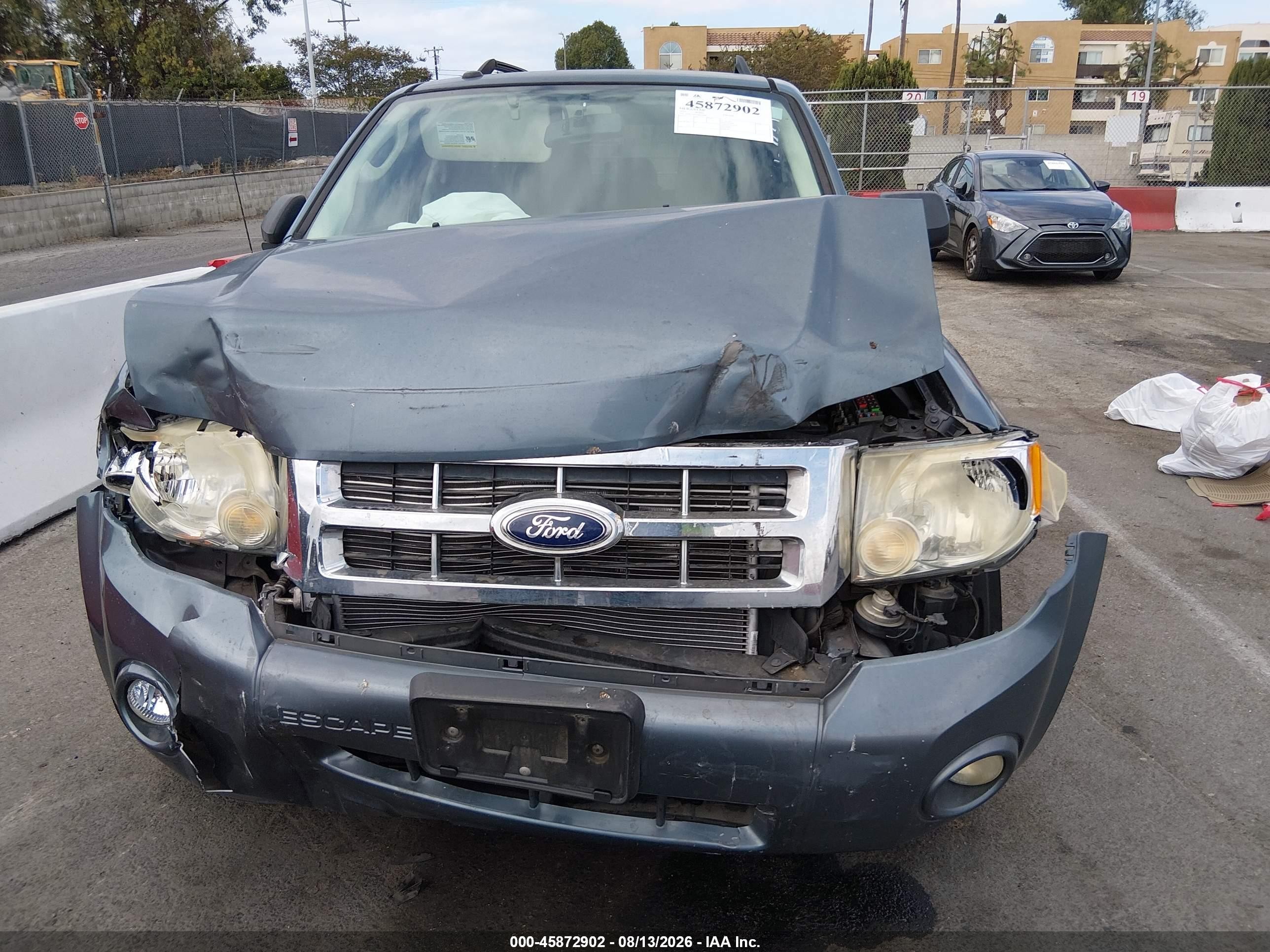 2010 Ford Escape Xlt Blue vin: 1FMCU0D72AKC61902