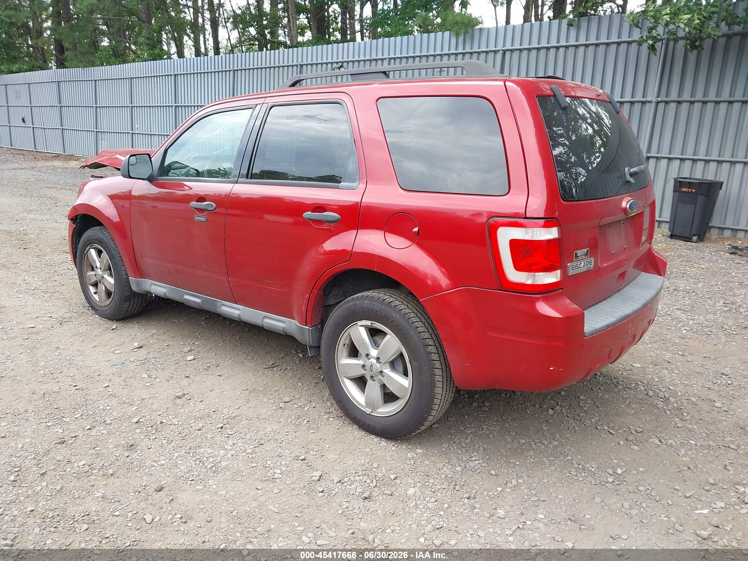 2010 Ford Escape Xlt Red vin: 1FMCU0D72AKC81471