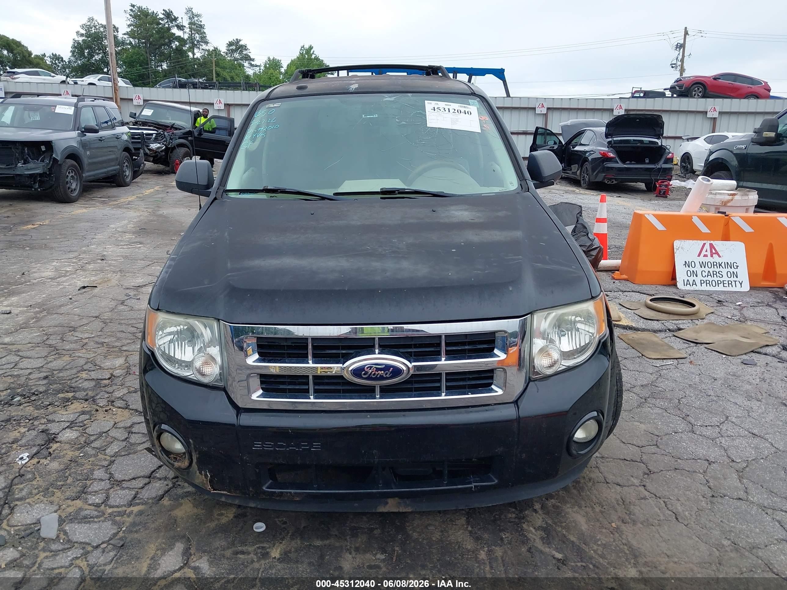 2010 Ford Escape Xlt Black vin: 1FMCU0D72AKD12010