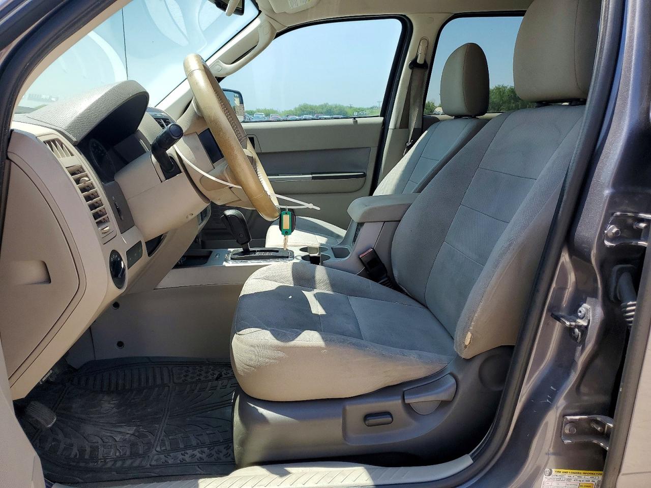 2010 Ford Escape Xlt Gray vin: 1FMCU0D72AKD39577