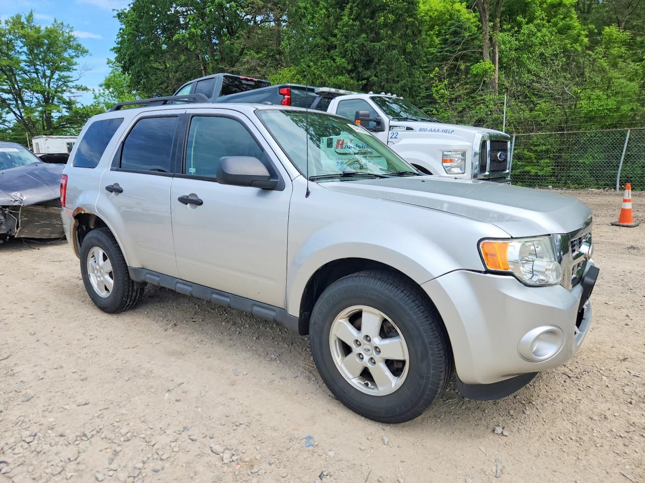 2010 Ford Escape Xlt Silver vin: 1FMCU0D72AKD44116