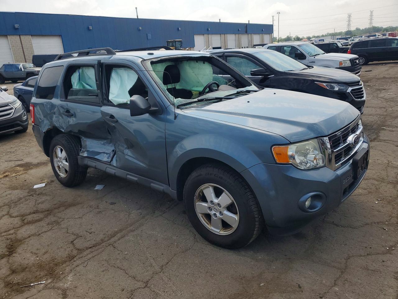 2011 Ford Escape Xlt Blue vin: 1FMCU0D72BKA06717