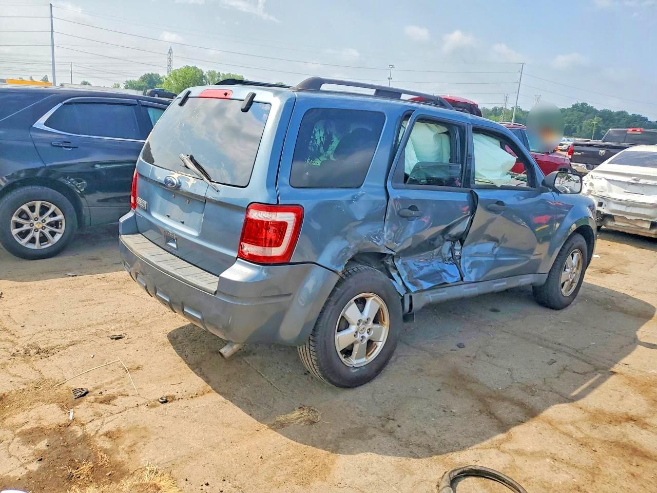 2011 Ford Escape Xlt Blue vin: 1FMCU0D72BKA06717