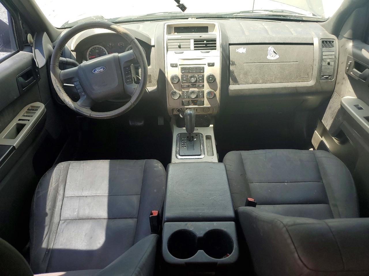 2011 Ford Escape Xlt Серый vin: 1FMCU0D72BKA55707