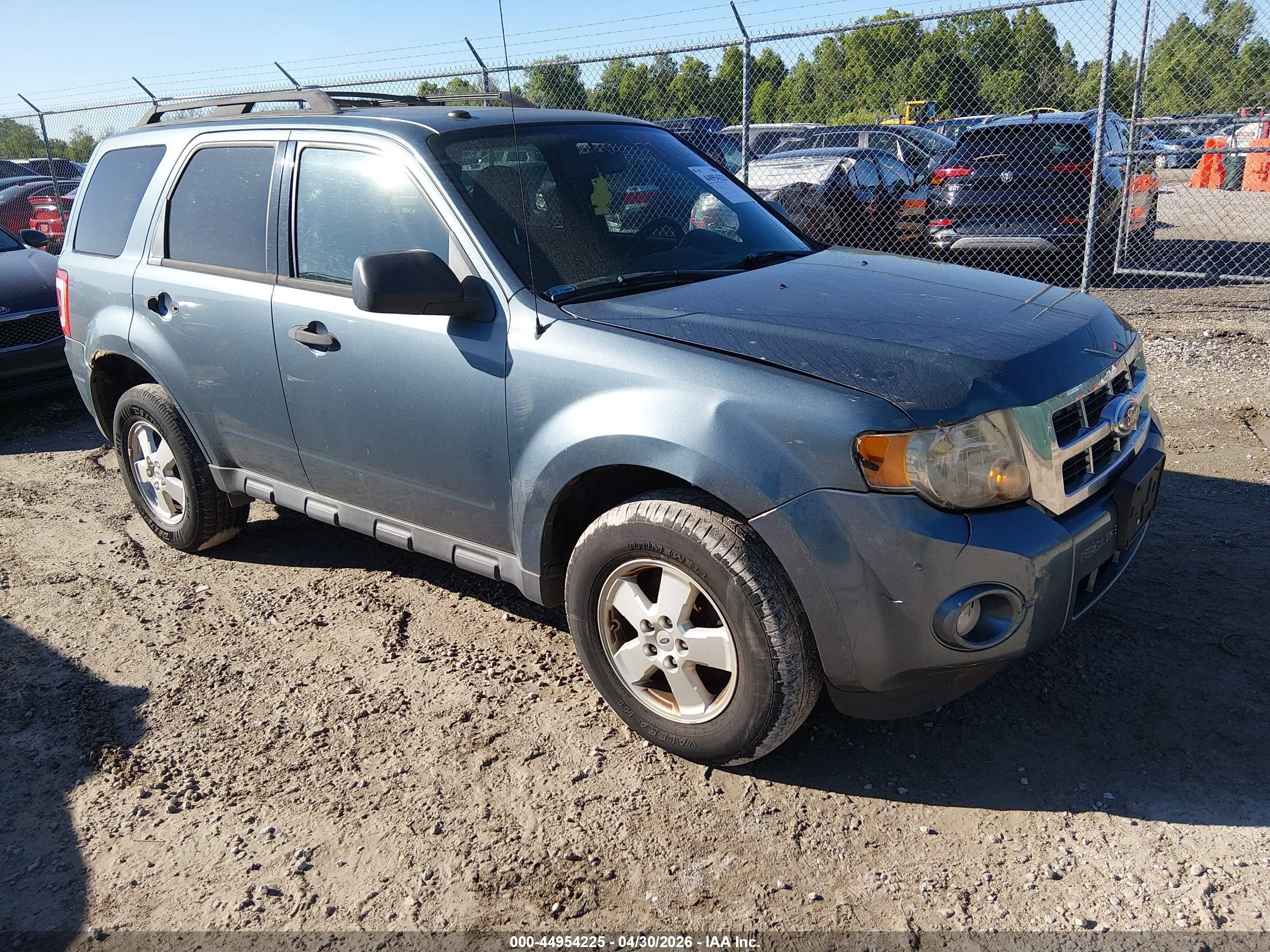 2011 Ford Escape Xlt Automatic Синий vin: 1FMCU0D72BKB16103