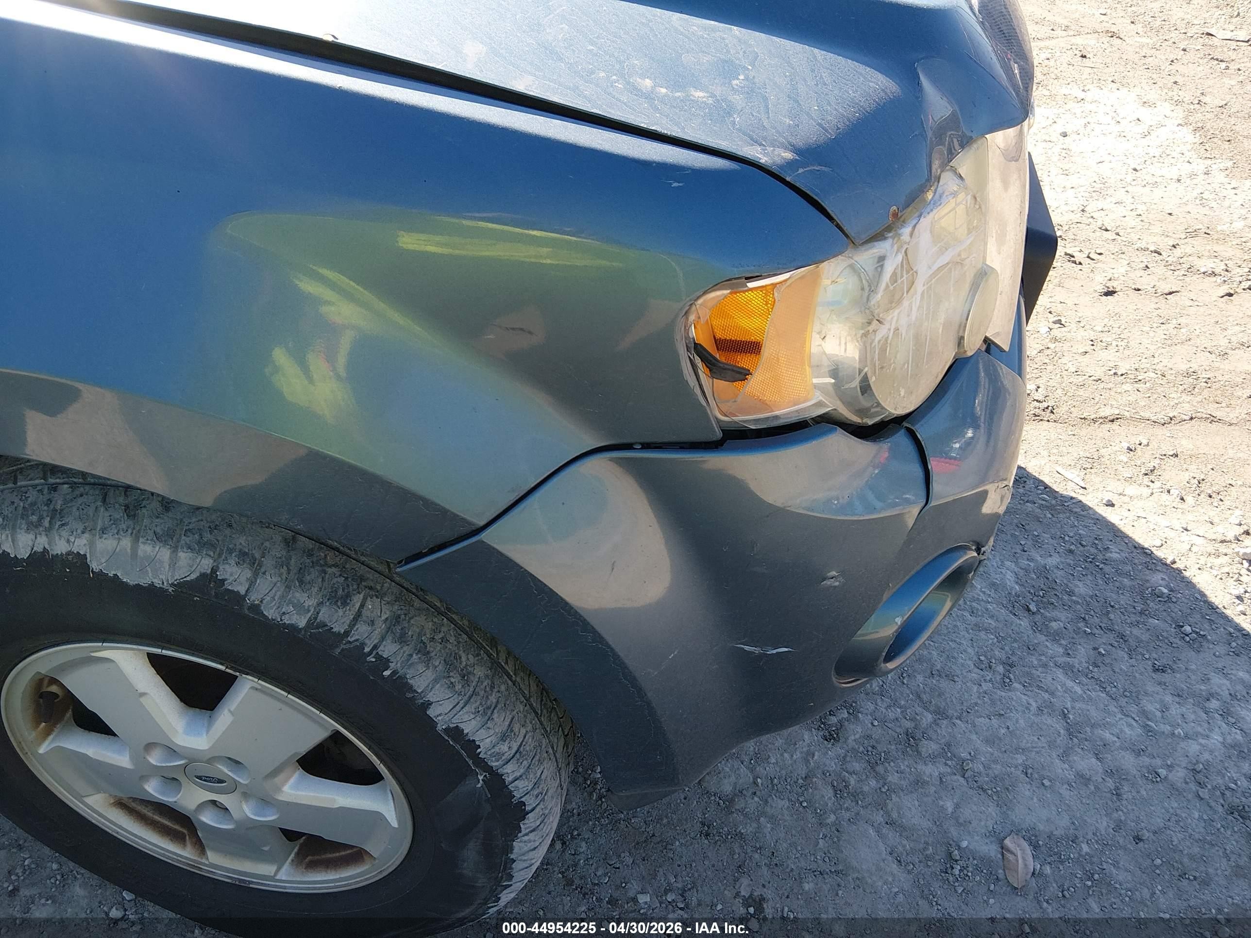2011 Ford Escape Xlt Automatic Синий vin: 1FMCU0D72BKB16103