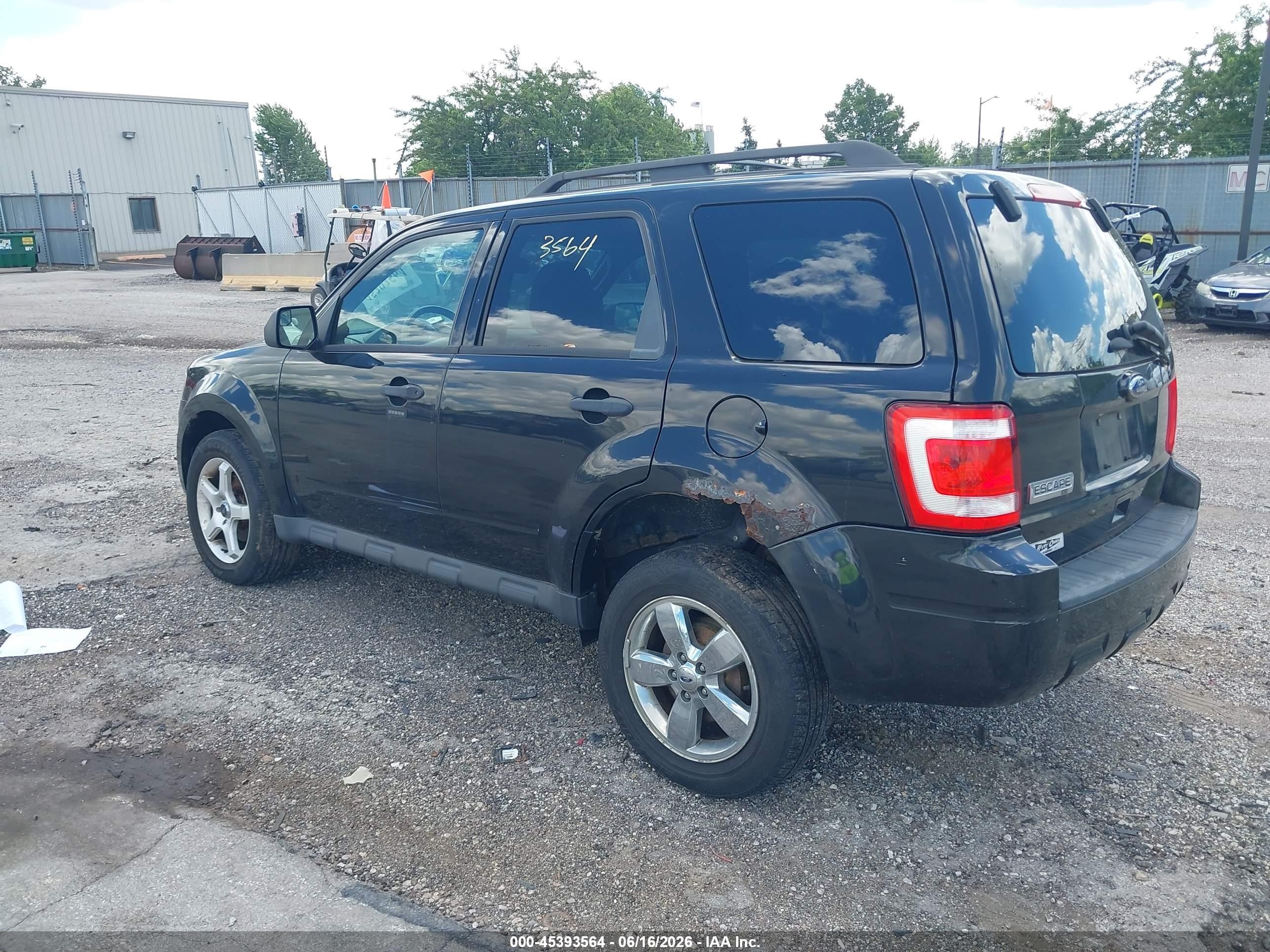 2011 Ford Escape Xlt Black vin: 1FMCU0D72BKB51594
