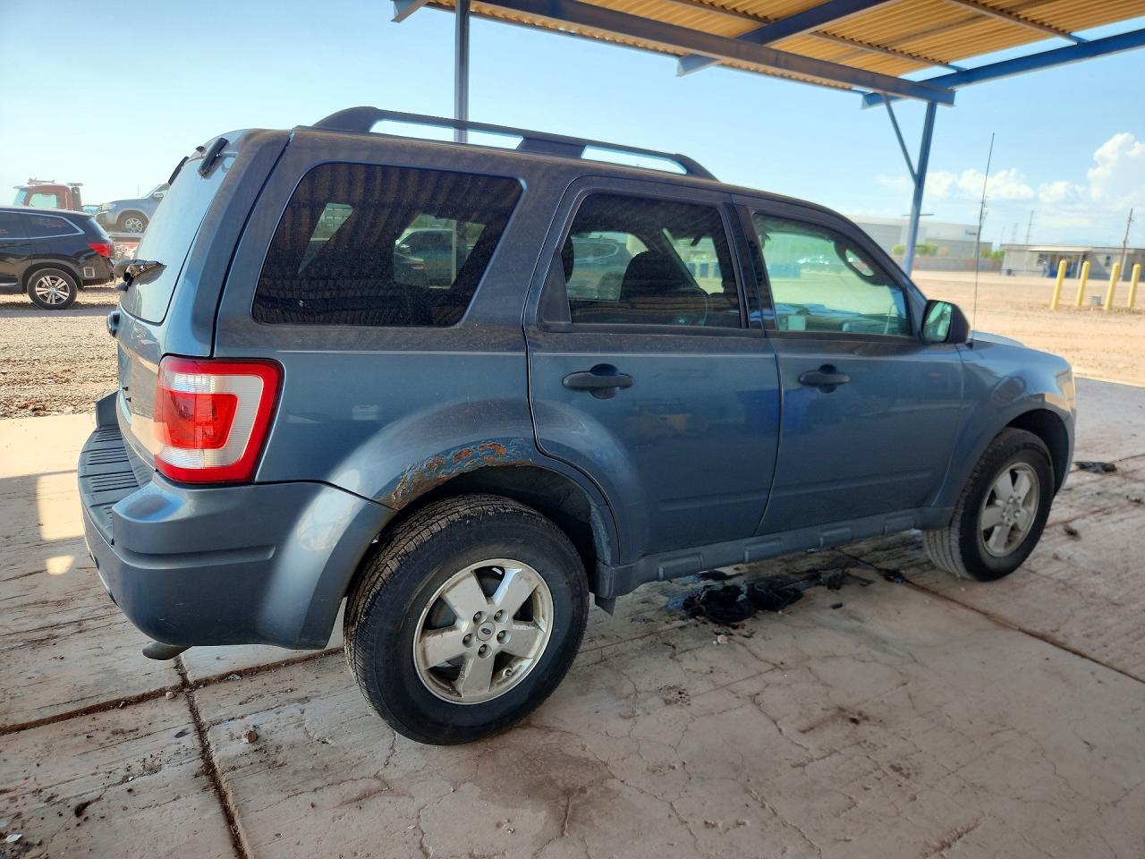 2011 Ford Escape Xlt Blue vin: 1FMCU0D72BKC40453